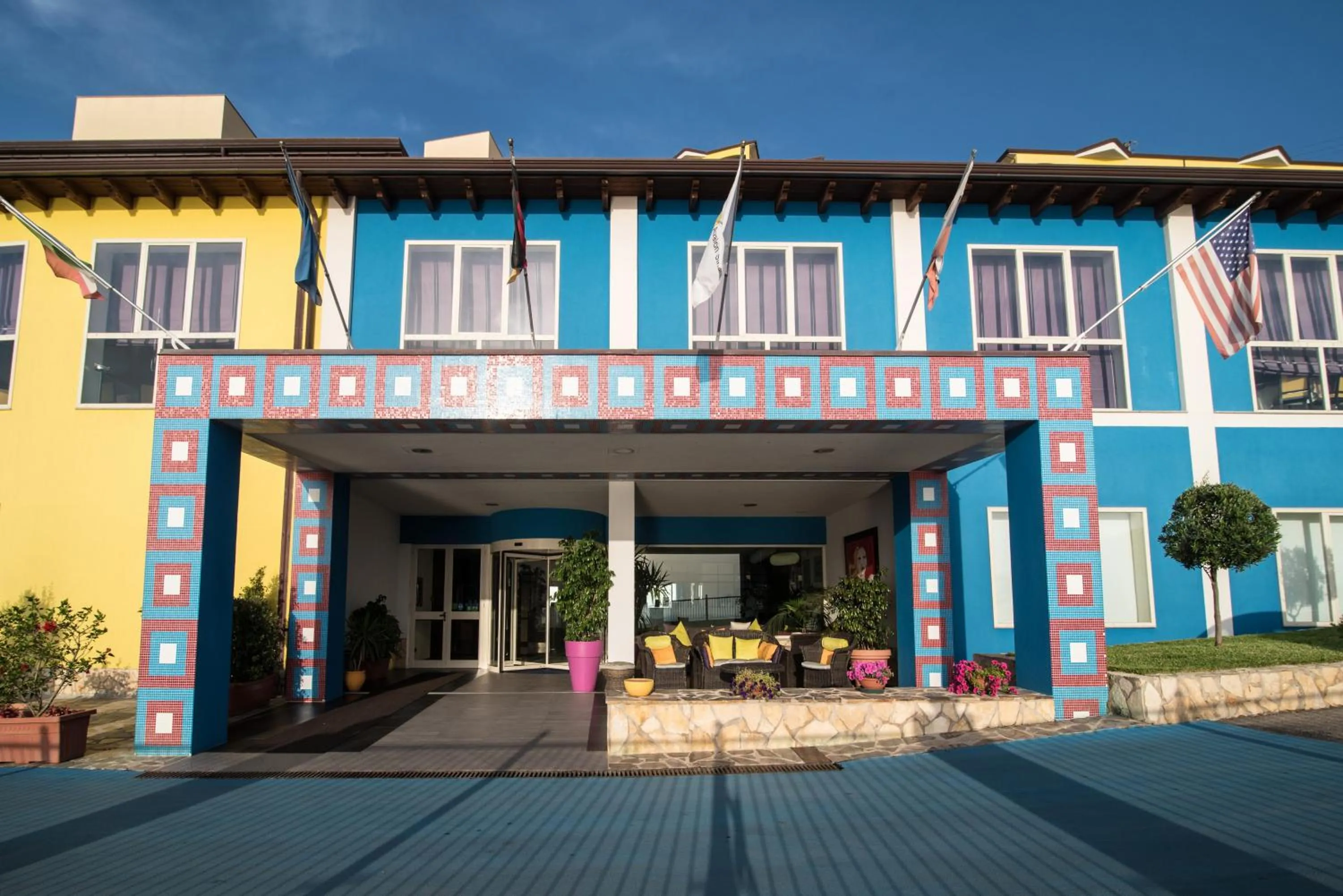 Property building in GH Avalon Sikani