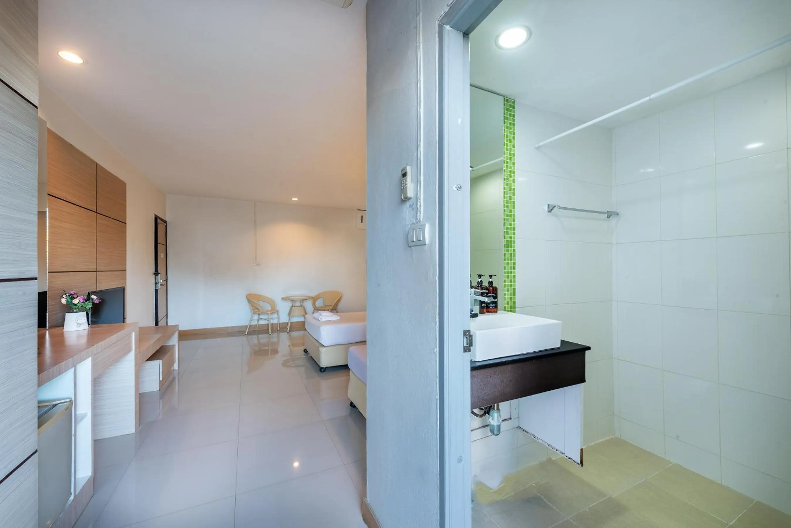 The Legacy Convention Hotel