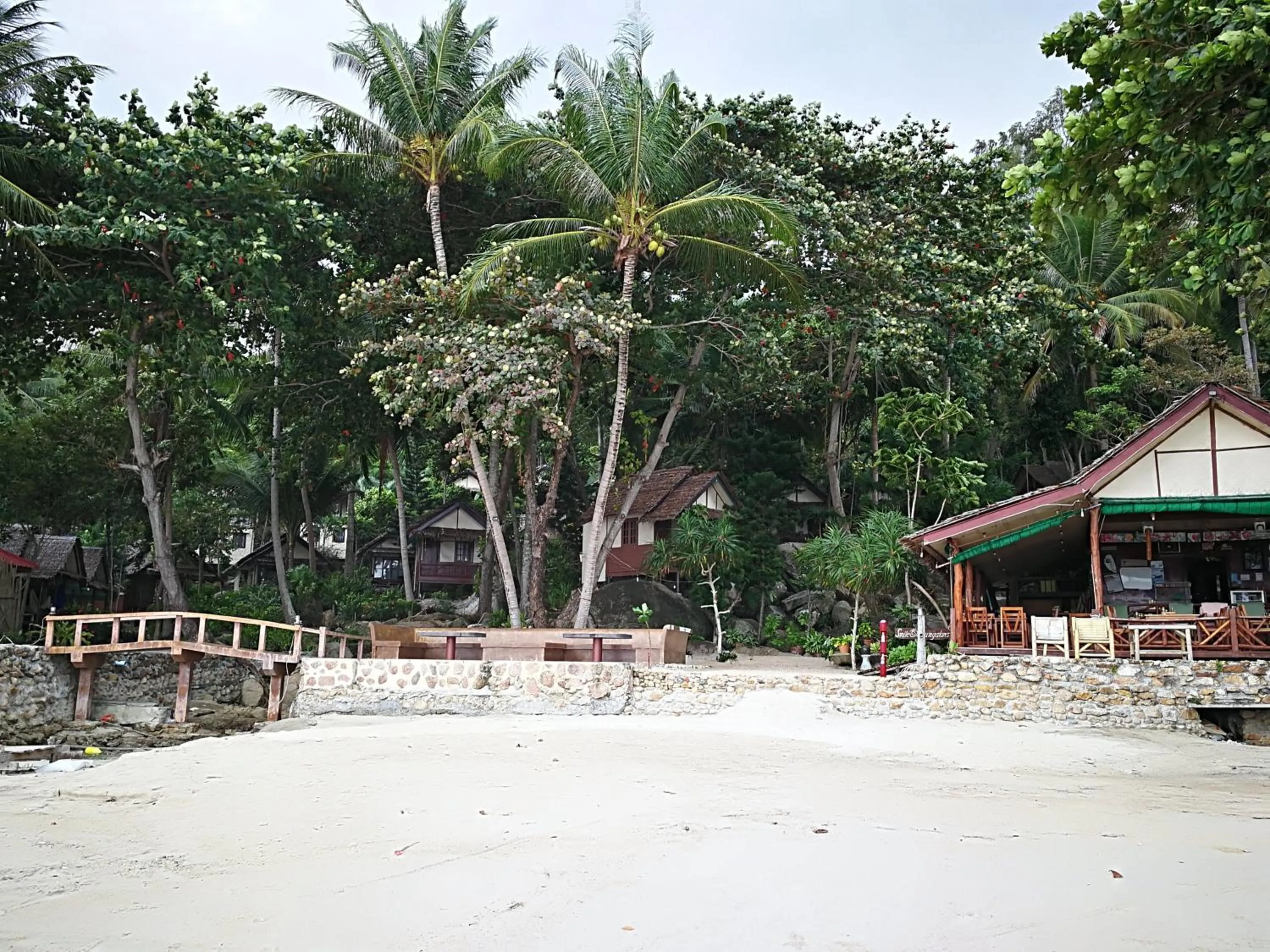 Property building in Smile Bungalow Bottle Beach