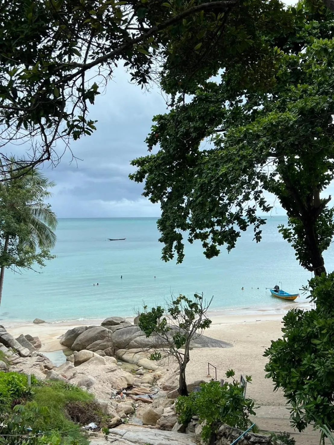 Smile Bungalow Bottle Beach