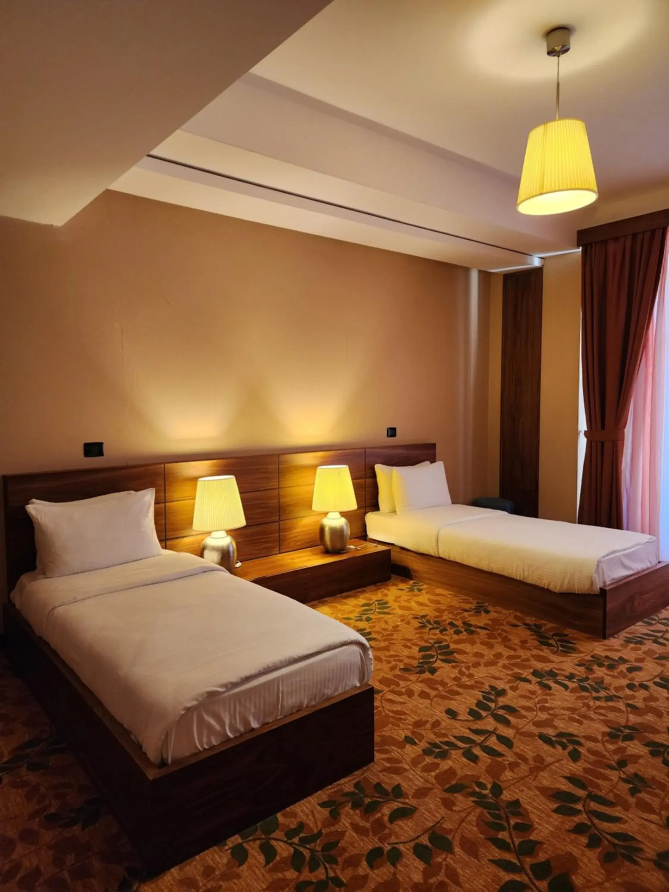 Twin Room with Garden View in El Resort Hotel Twin Room with Garden View in El Resort Hotel