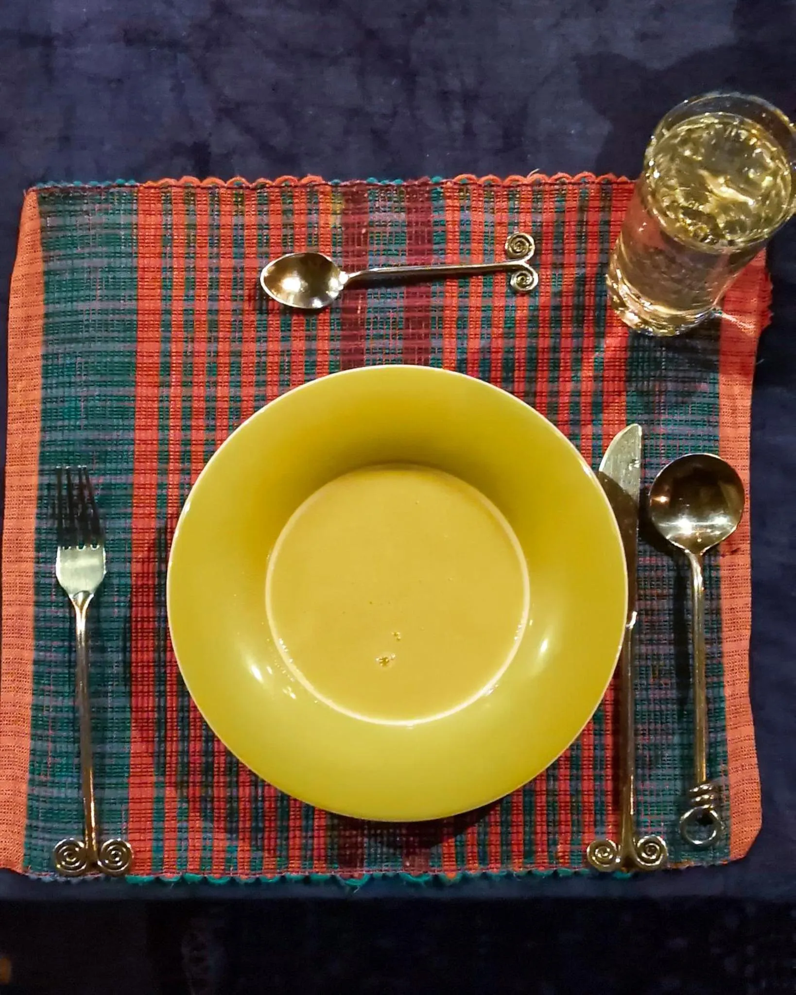 Breakfast in The Kandy Samadhicentre