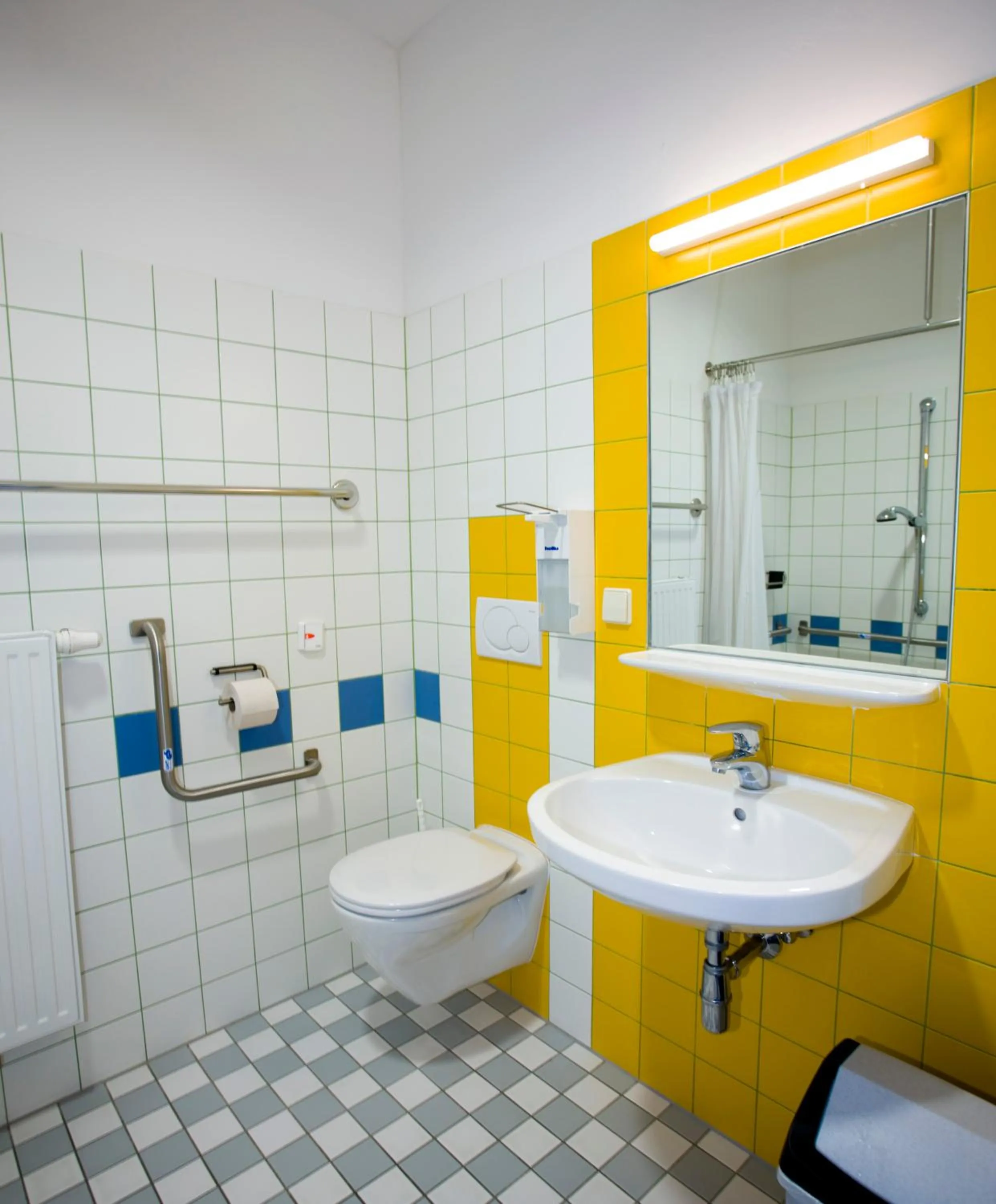 Bathroom in Haus Mobene - Hotel Garni
