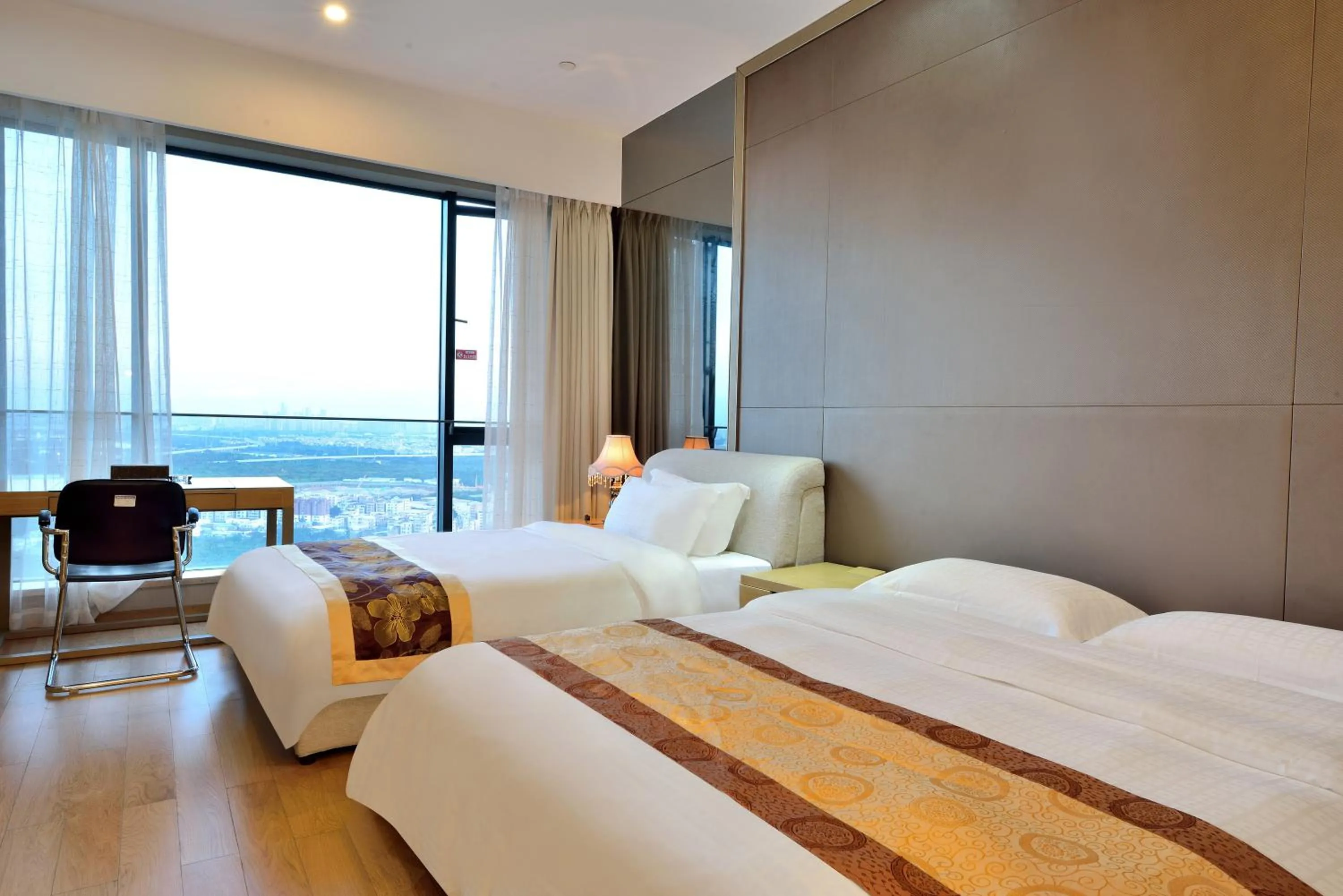 Bed in HeeFun Apartment GZ -Poly World Trading Center