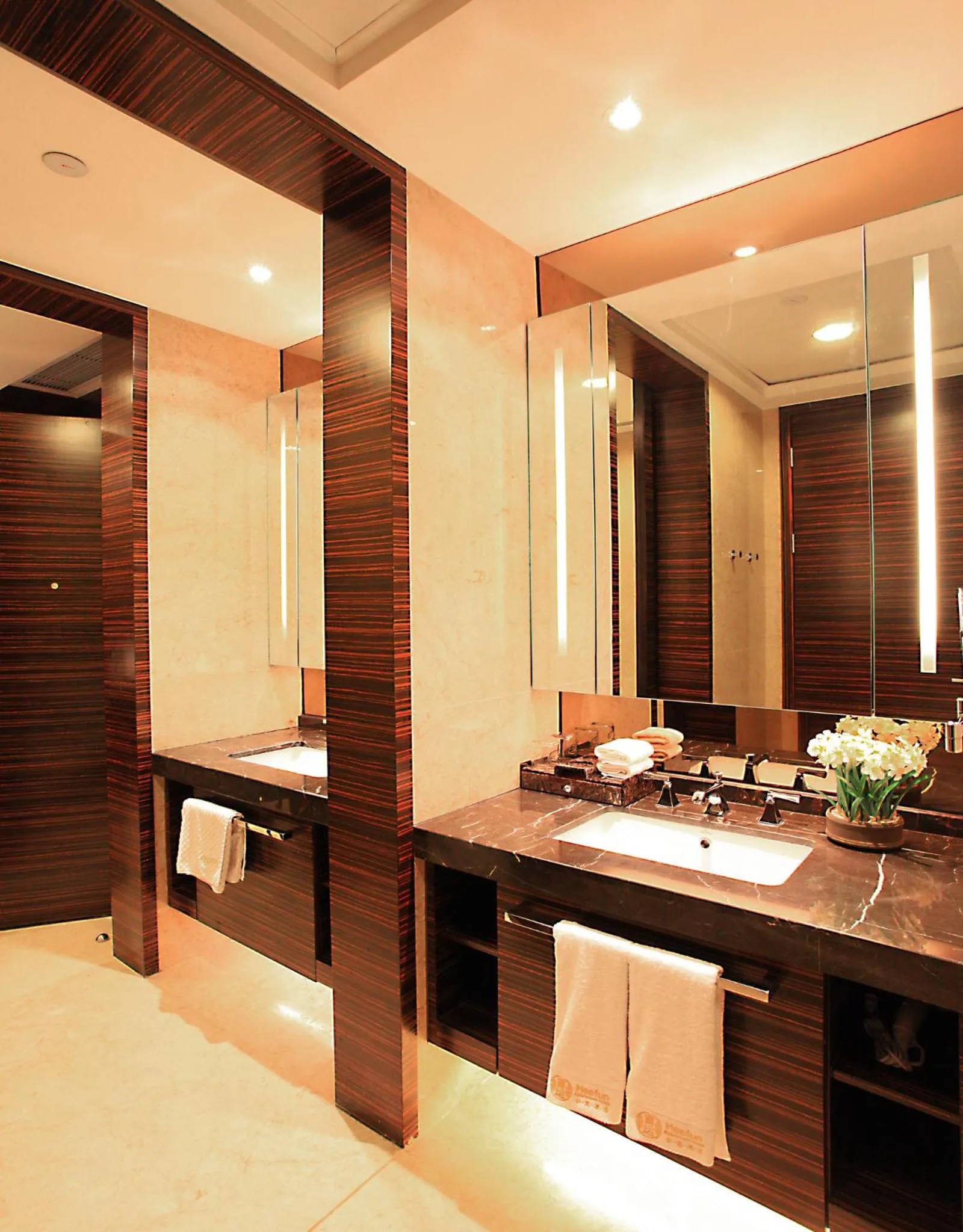 Bathroom in HeeFun Apartment GZ -Poly World Trading Center