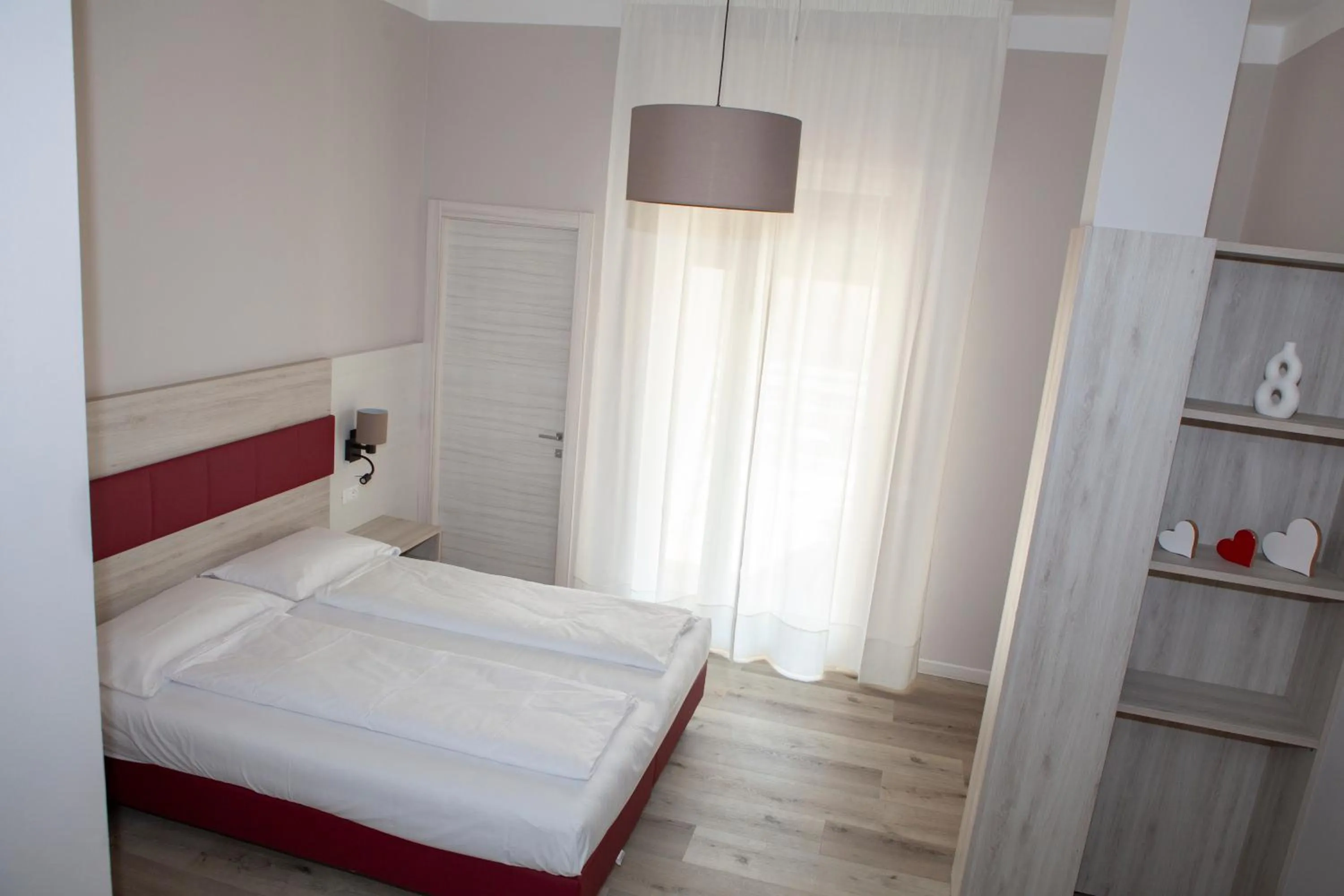 Bed in Hotel Benacus Torri del Benaco