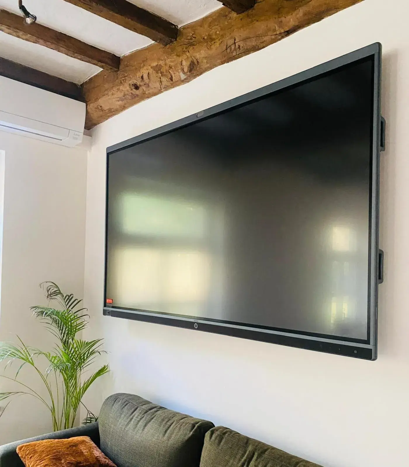 Five-Bedroom House in Landgoed De Hoogmolen Five-Bedroom House in Landgoed De Hoogmolen