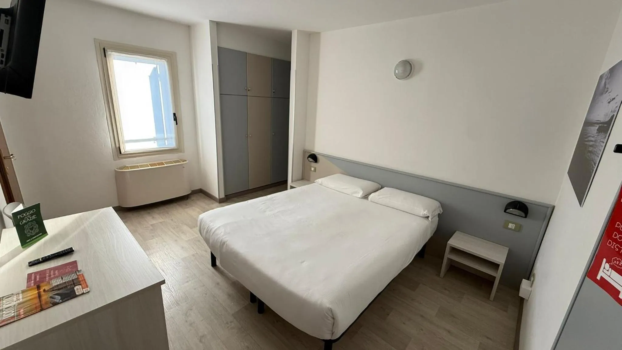 Bedroom, Bed in Hotel Bel Sito Peschiera