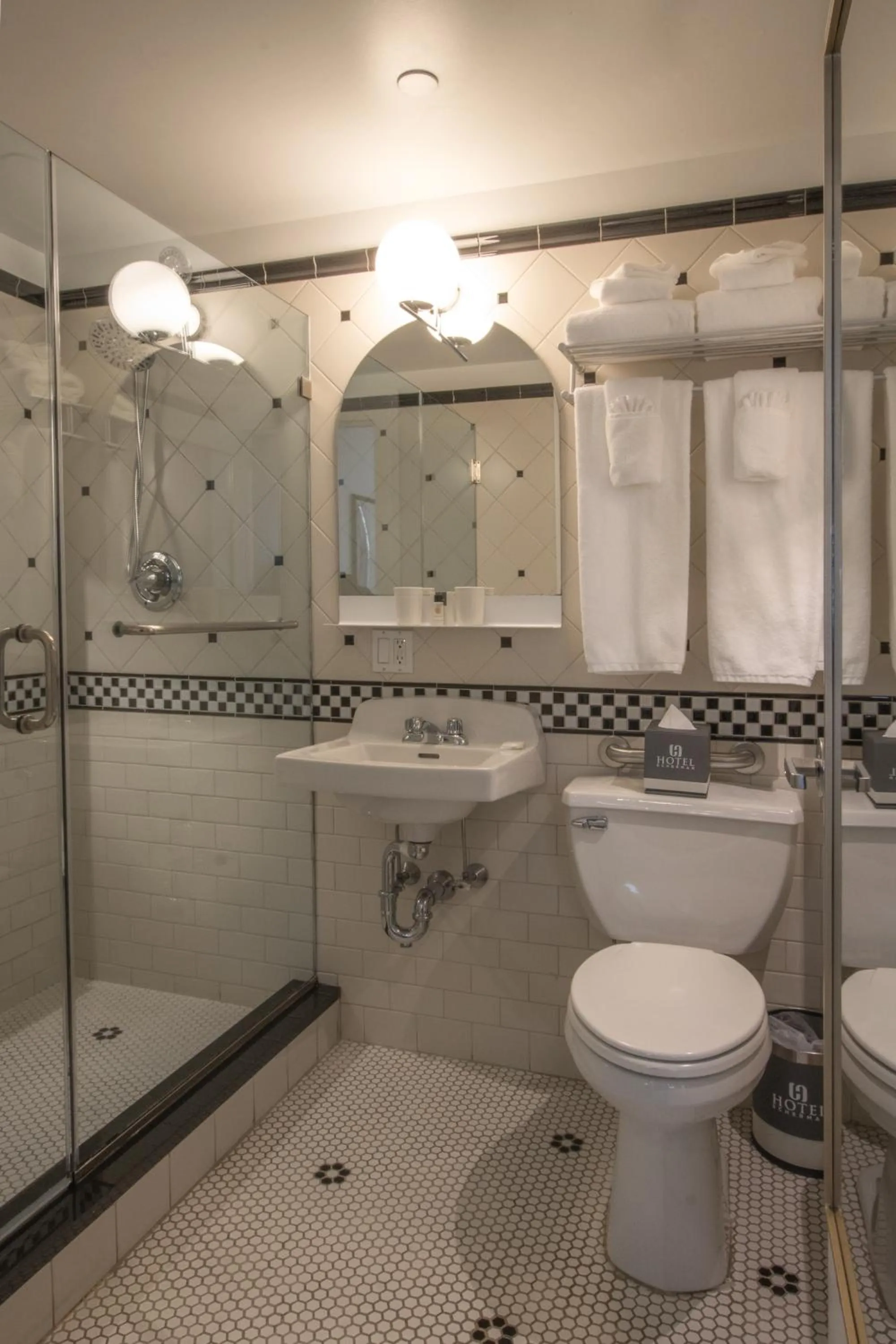 Bathroom in Hotel Scherman