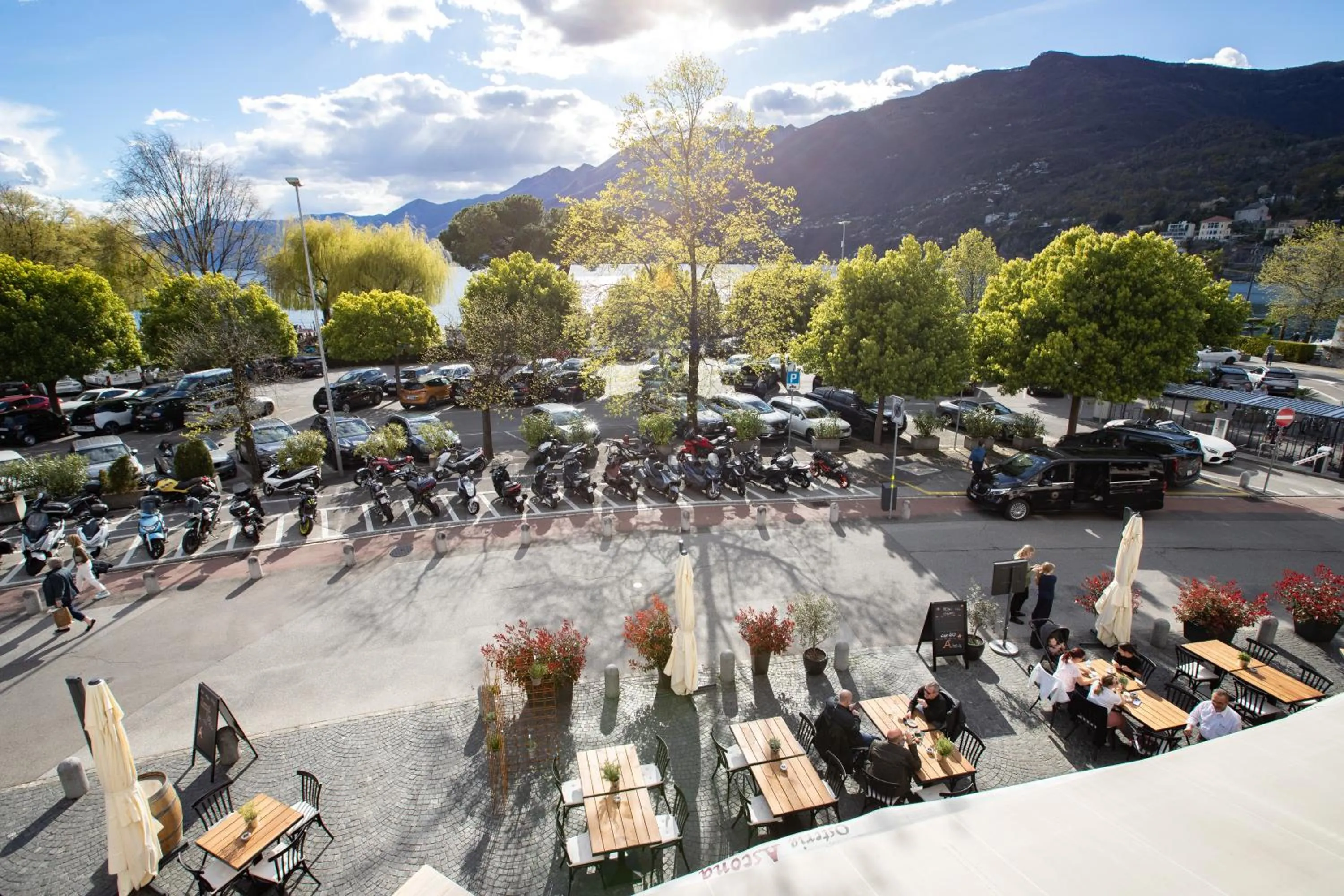 Restaurant/places to eat in Osteria Ascona