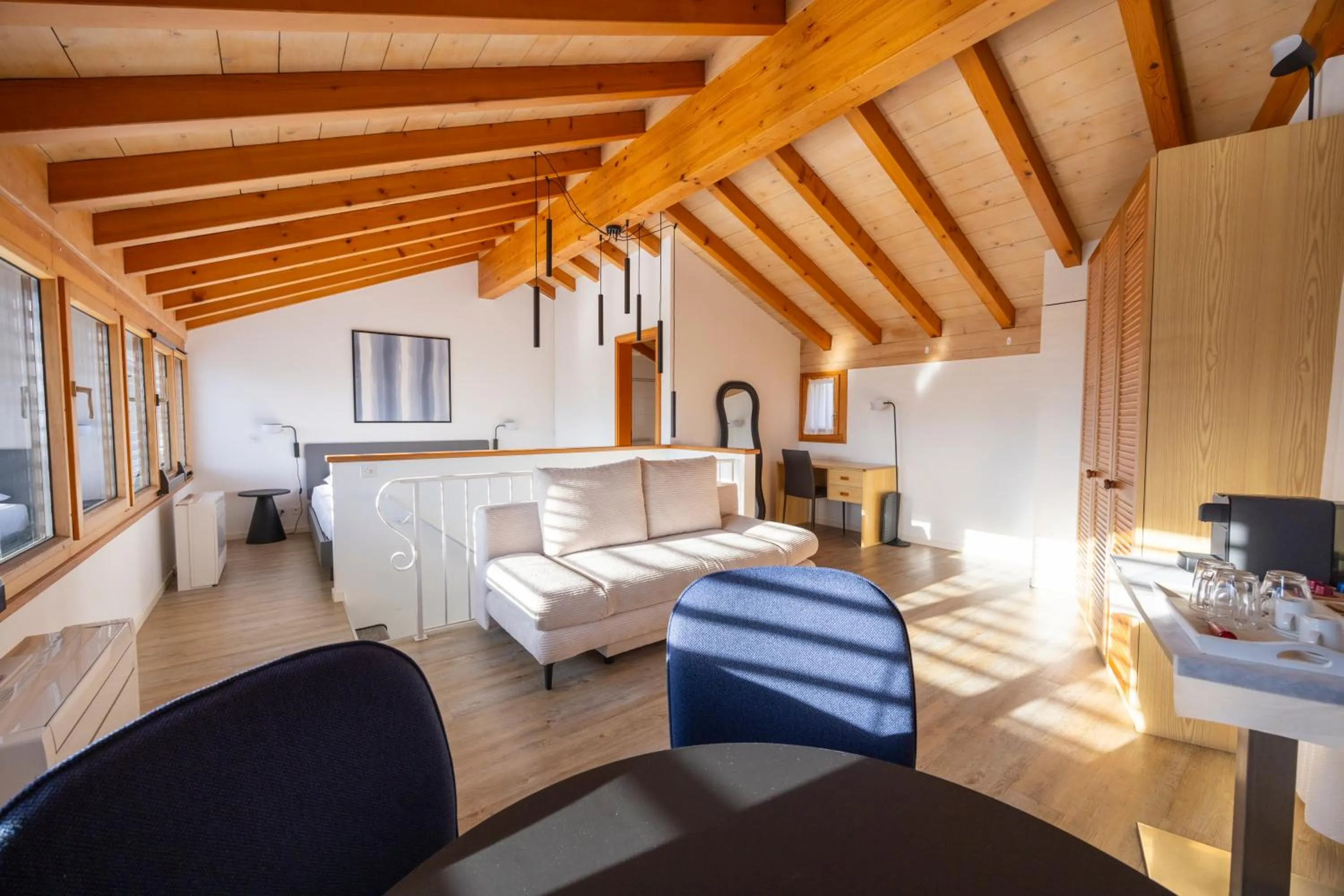 Photo of the whole room, Bed in Osteria Ascona