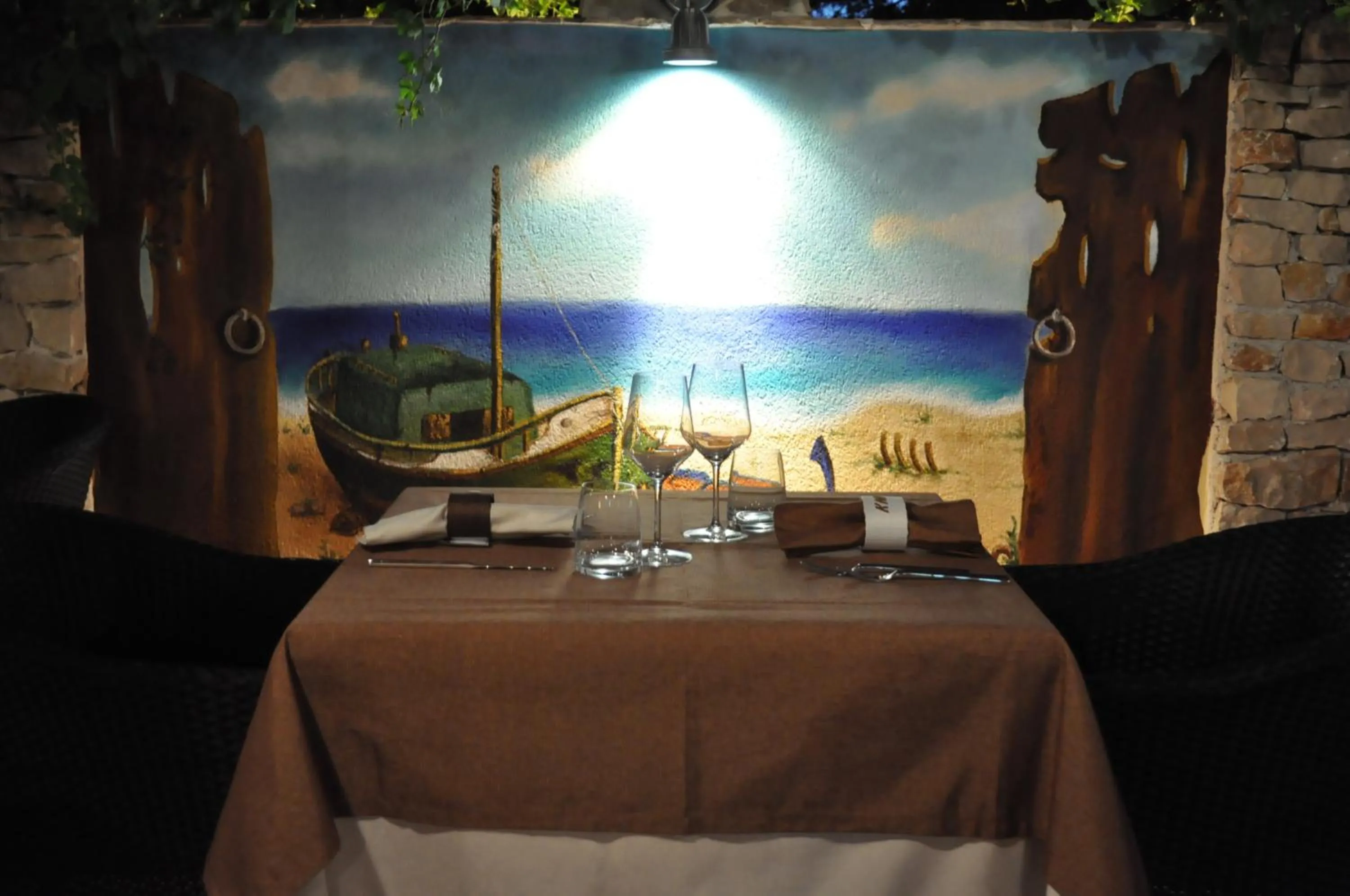 Restaurant/places to eat in Krimar Hotel