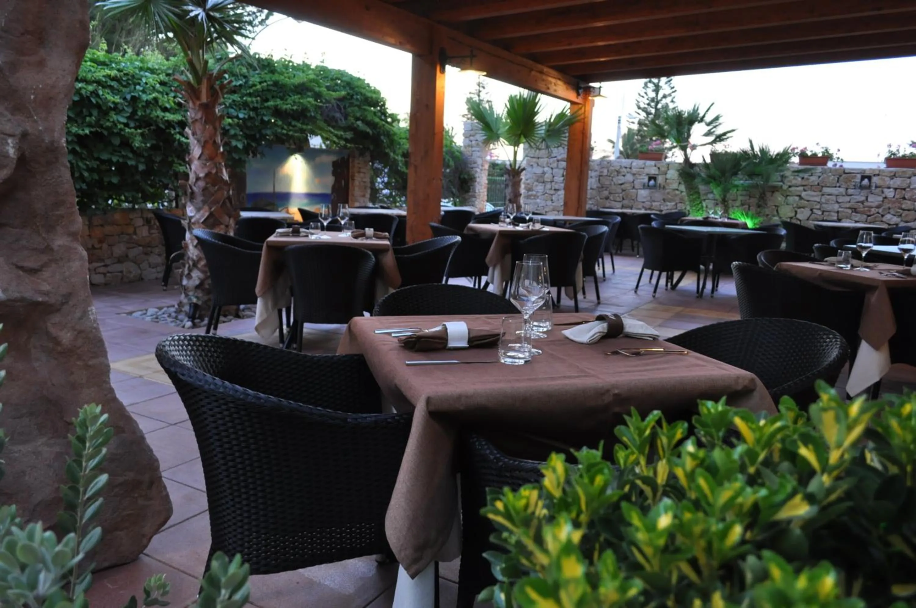 Restaurant/places to eat in Krimar Hotel