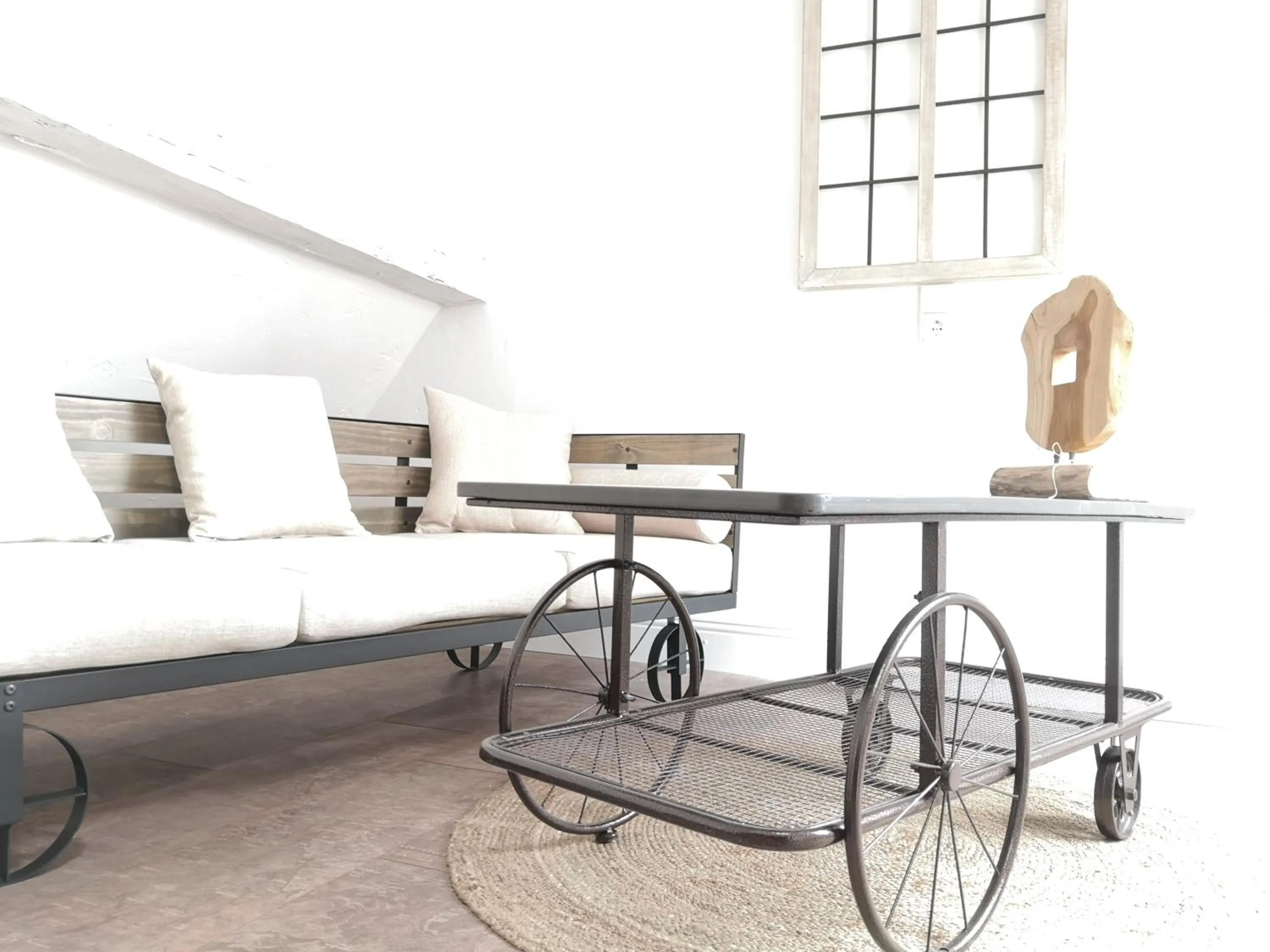 Living room in LANDHOTEL 1707 by Landgasthof Zickler