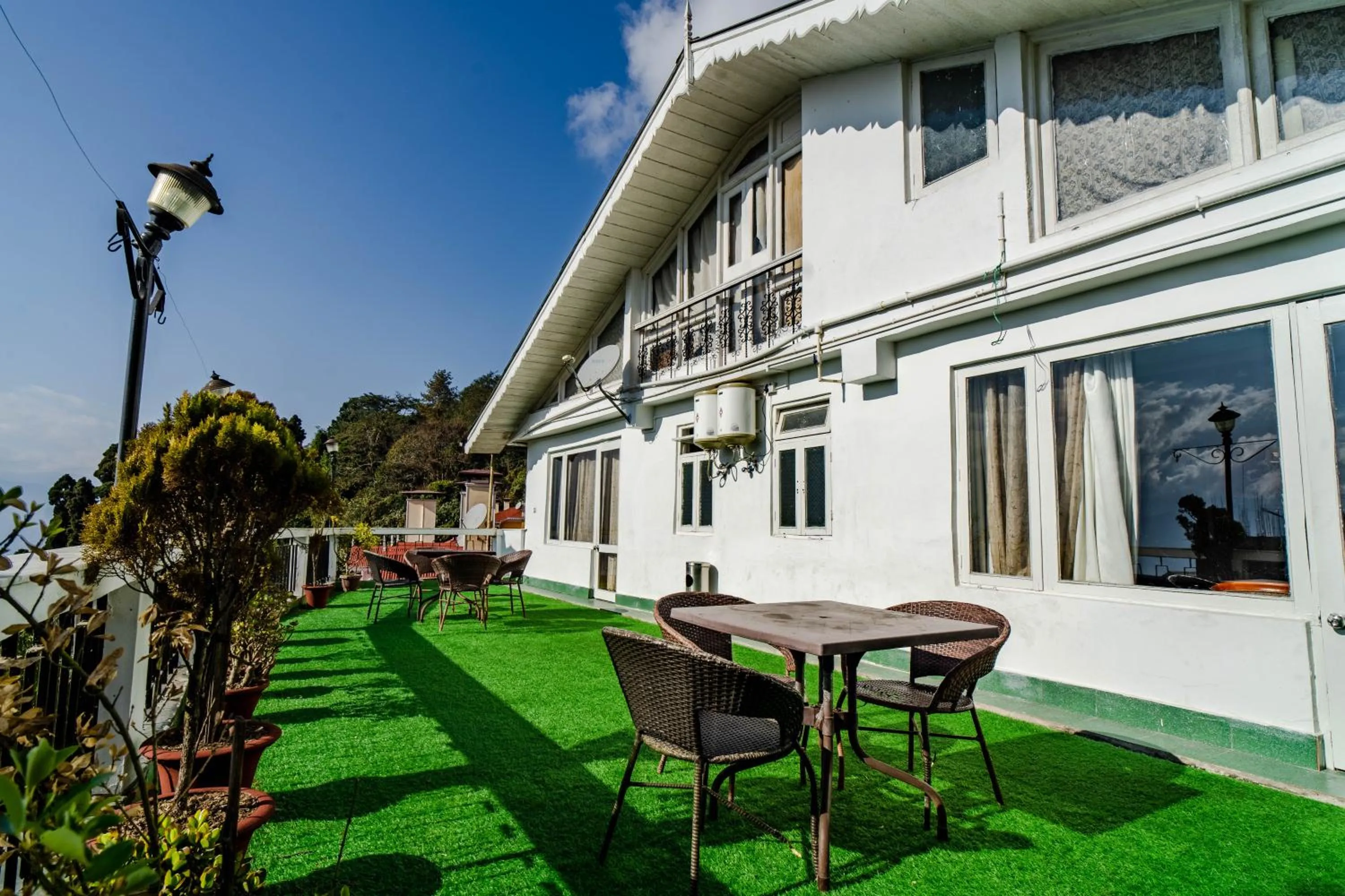 Bedroom in Little Tibet Resort Mall Road