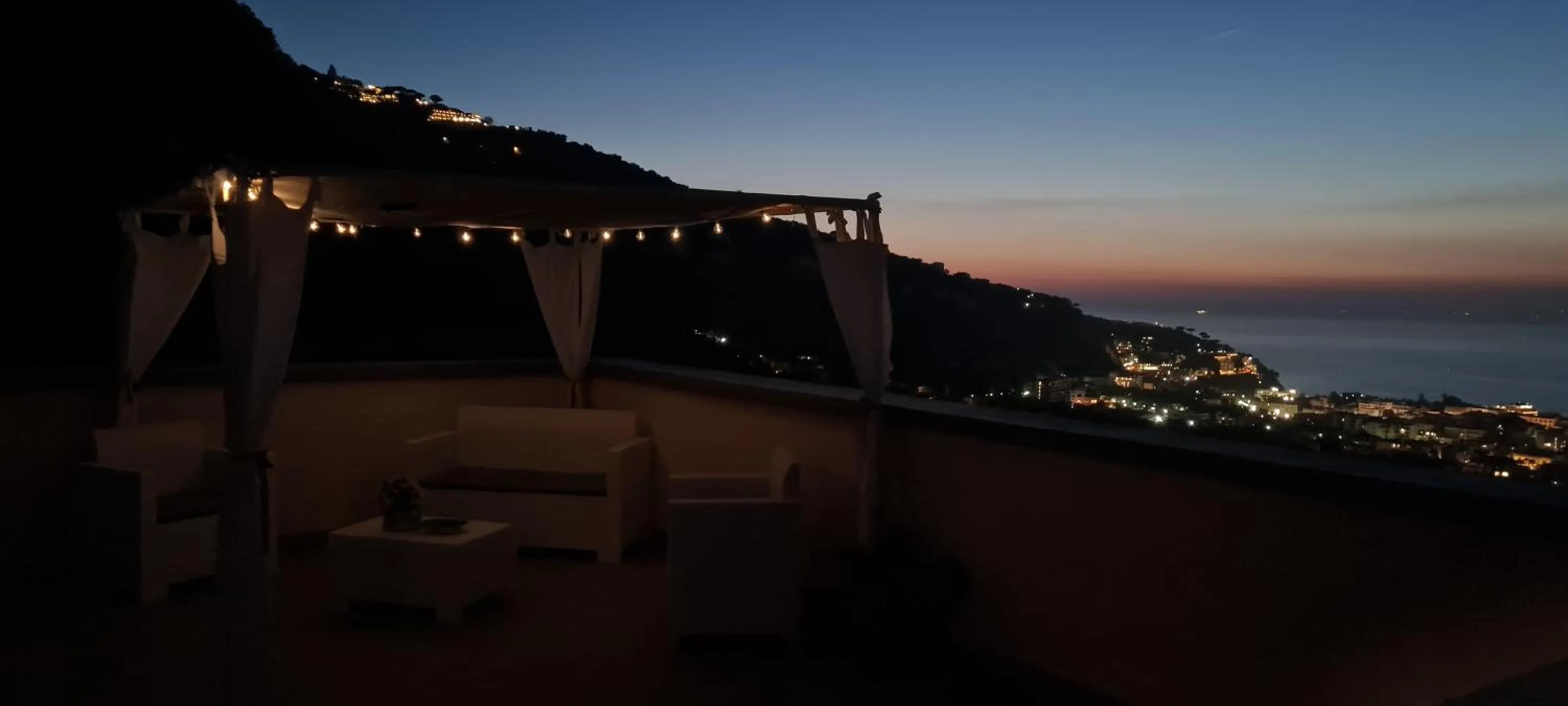 Balcony/Terrace in ACHILLE HOME B&B SORRENTO
