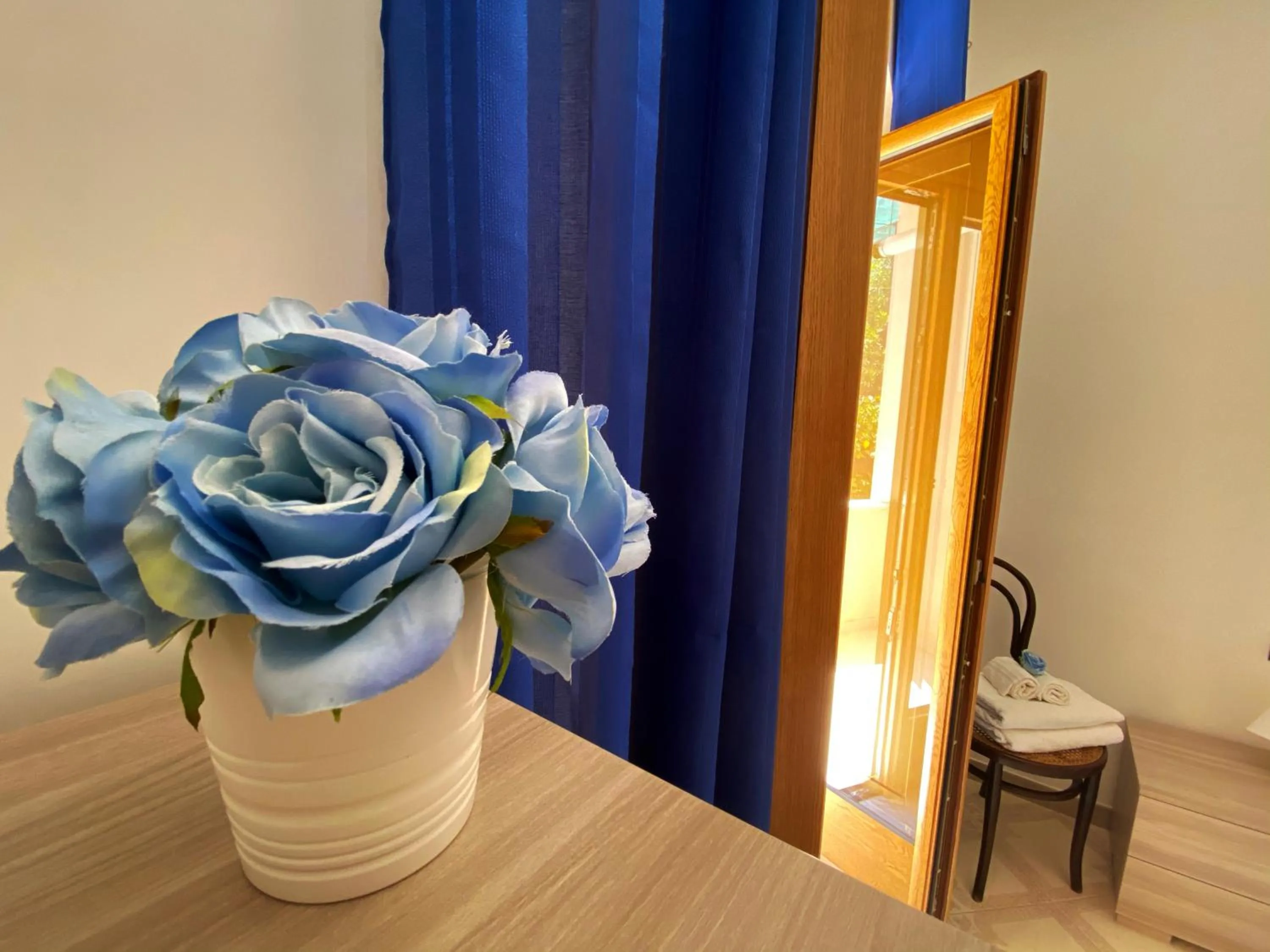 Decorative detail in ACHILLE HOME B&B SORRENTO