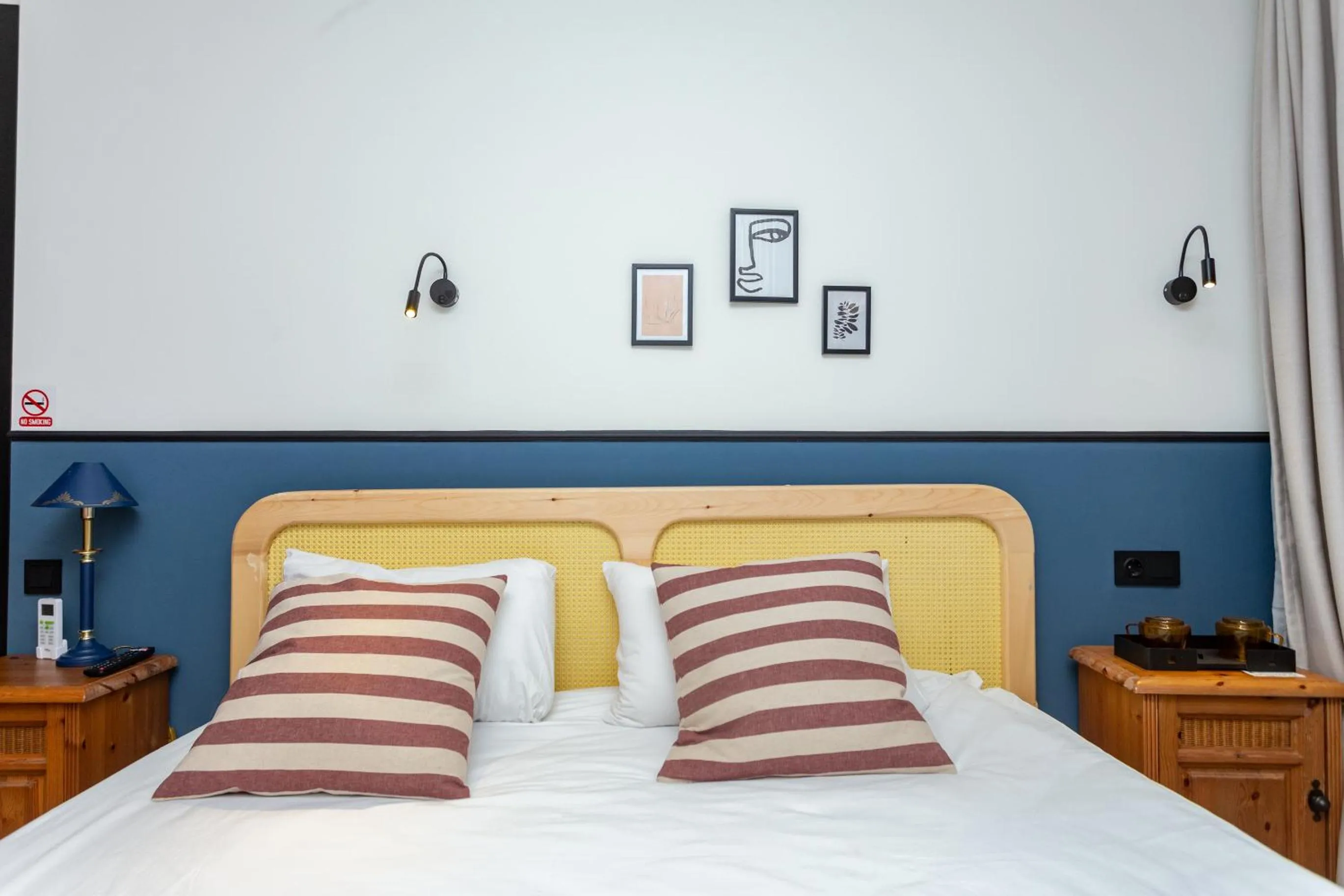 Bed in Shota Rustaveli Aparthotel