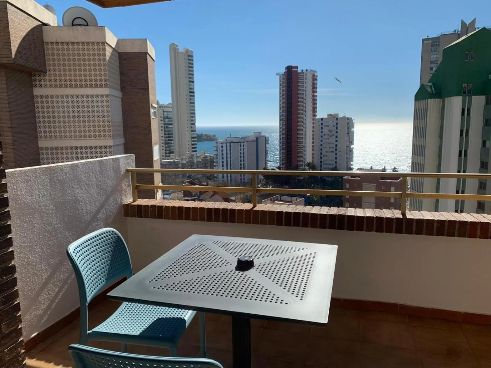 Balcony/Terrace in Trebol One Apartments By Mc