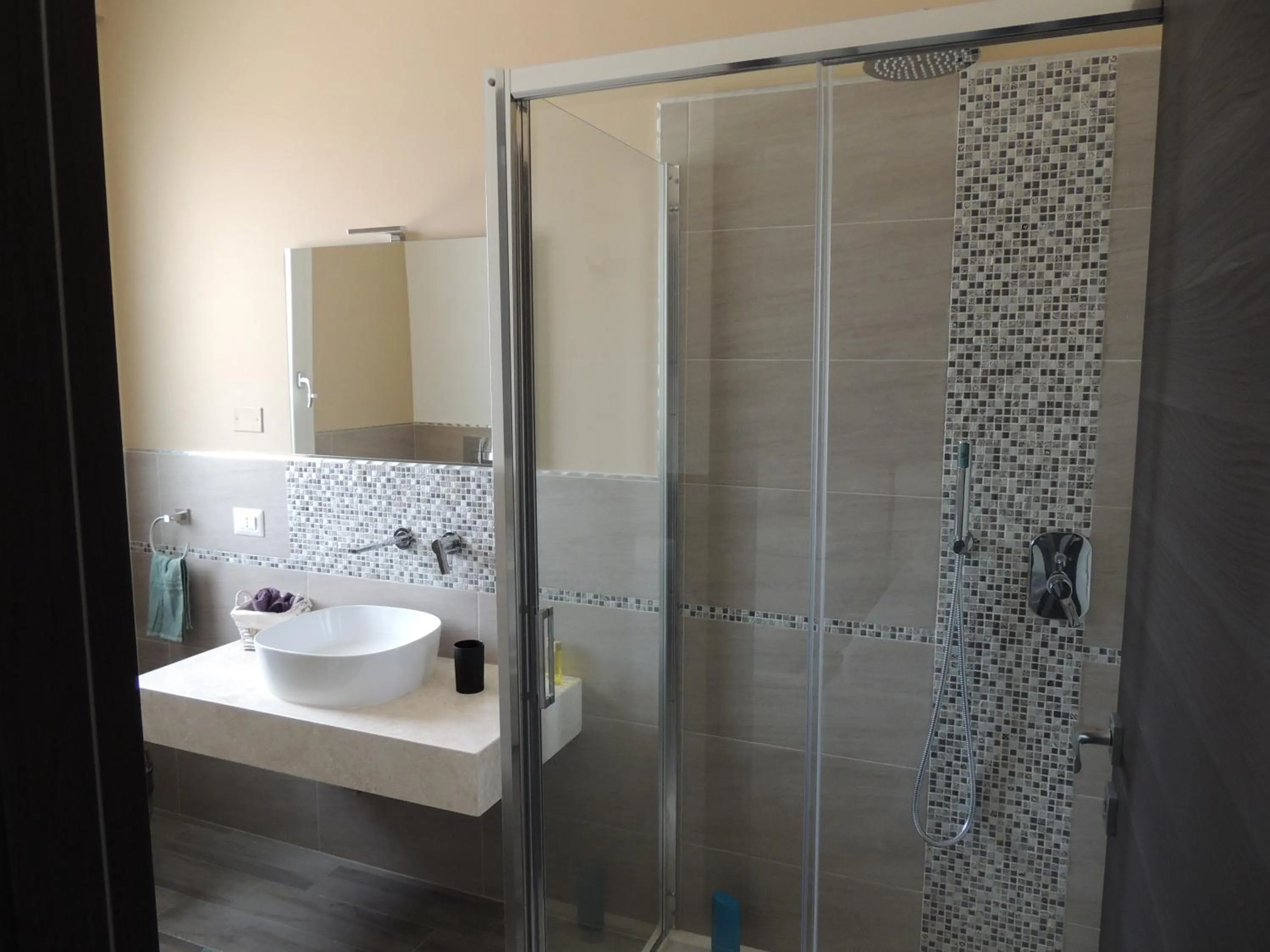 Shower in Il Colle del Barone