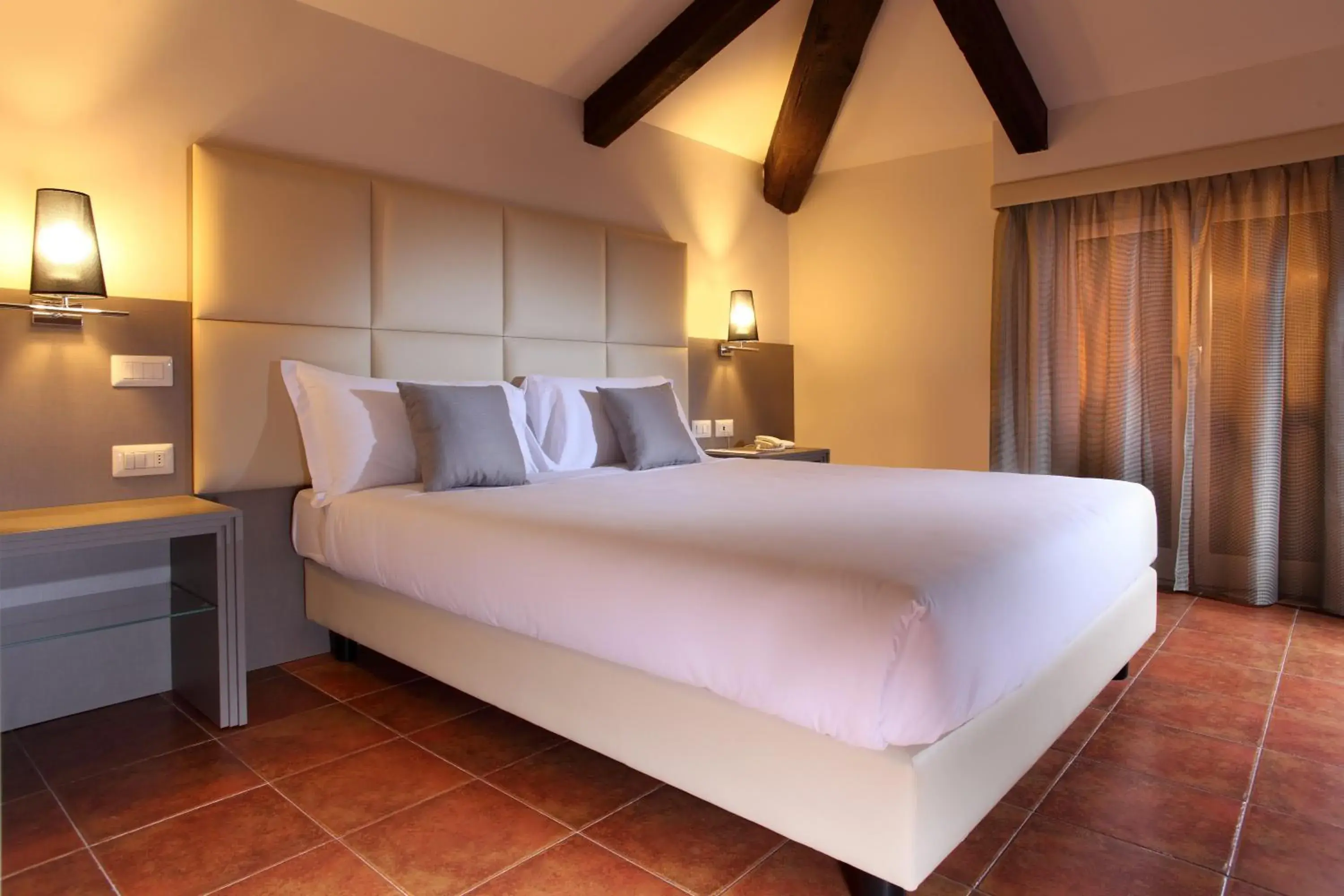 Suite in Hearth Hotel Suite in Hearth Hotel