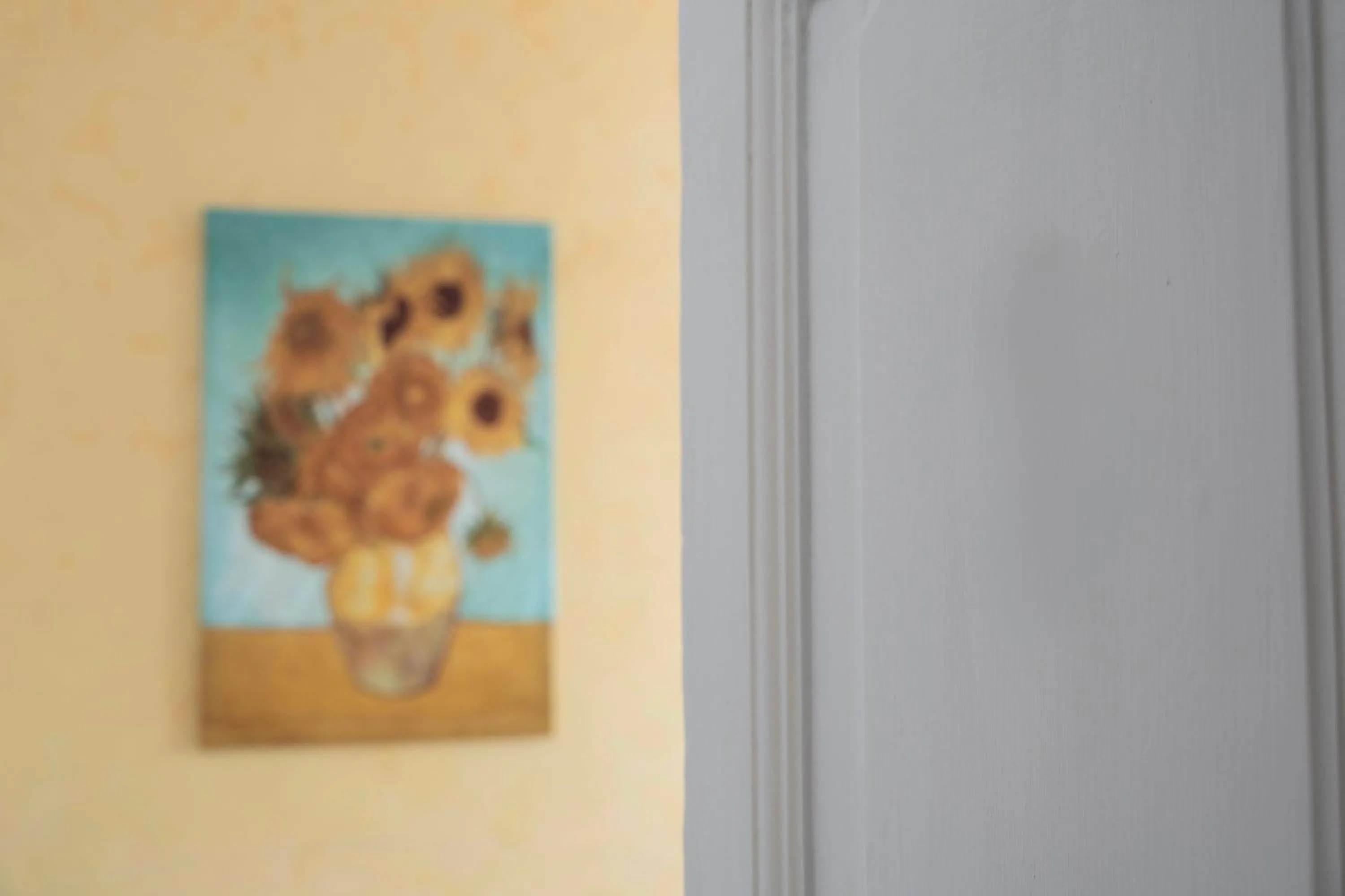 Decorative detail in St. Peter Central Rooms B&B