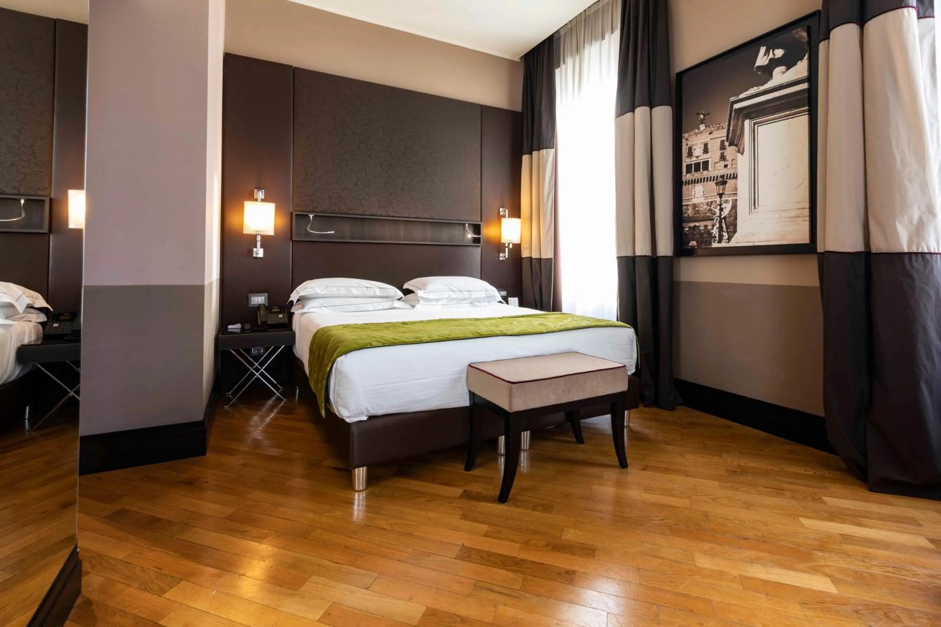 Bed in Rome Times Hotel