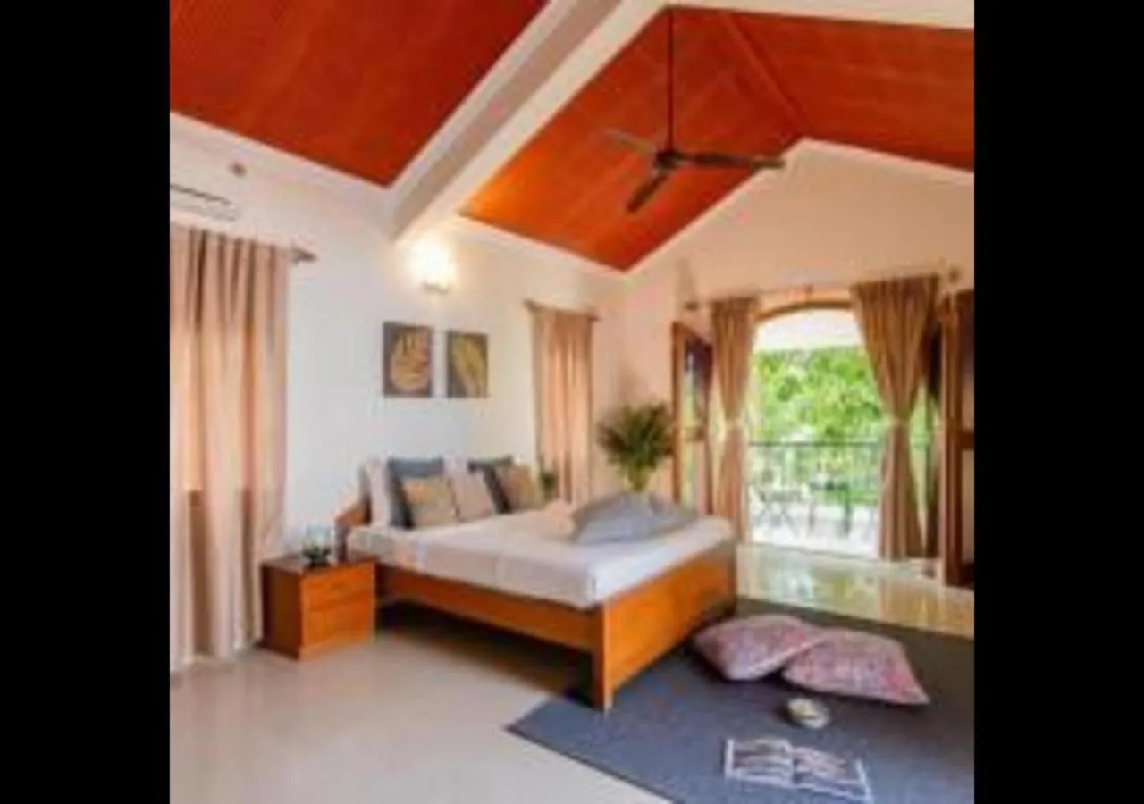 Bedroom, Bed in Aguada Anchorage - The Villa Resort, Candolim