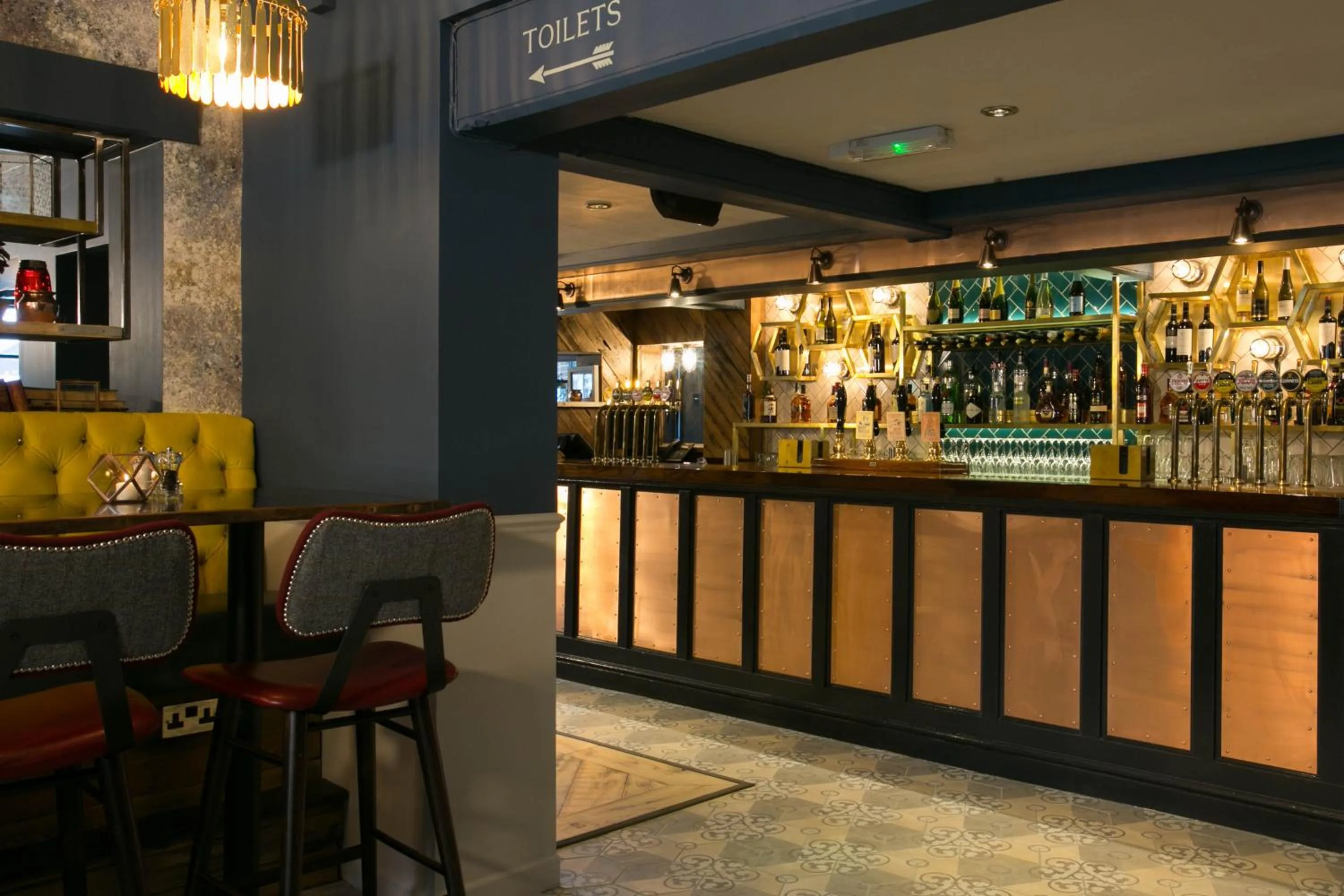 Area and facilities in The Huntsman of Brockenhurst