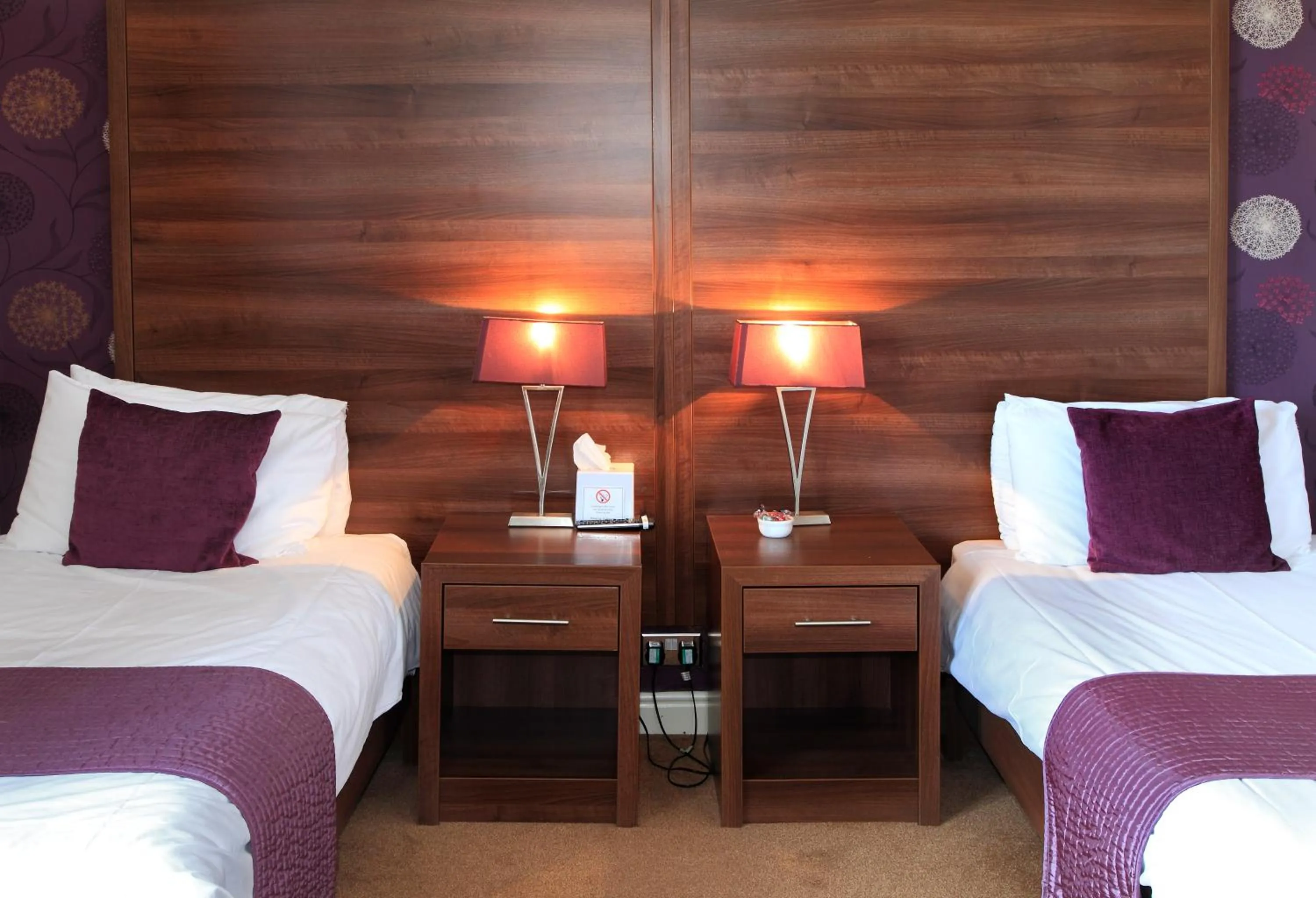 Photo of the whole room, Bed in Park Hotel