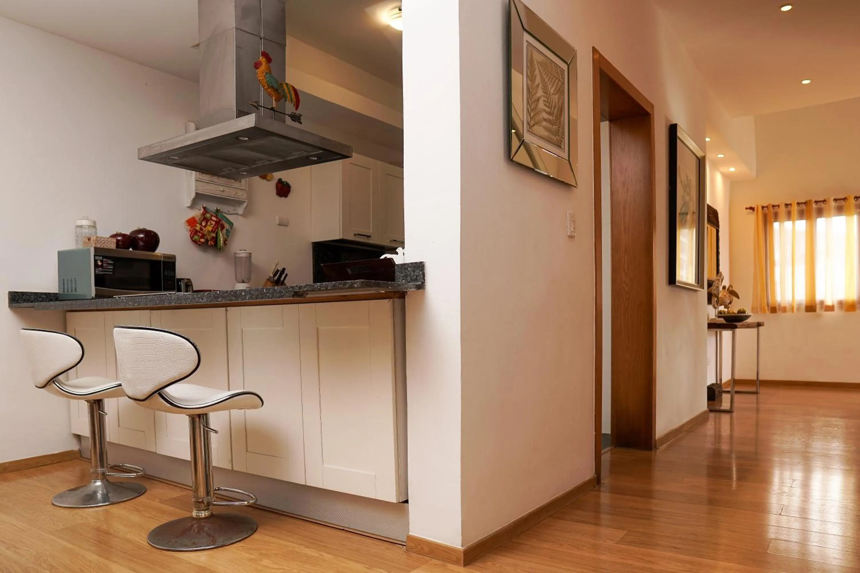 Sybaris Suites & Residences