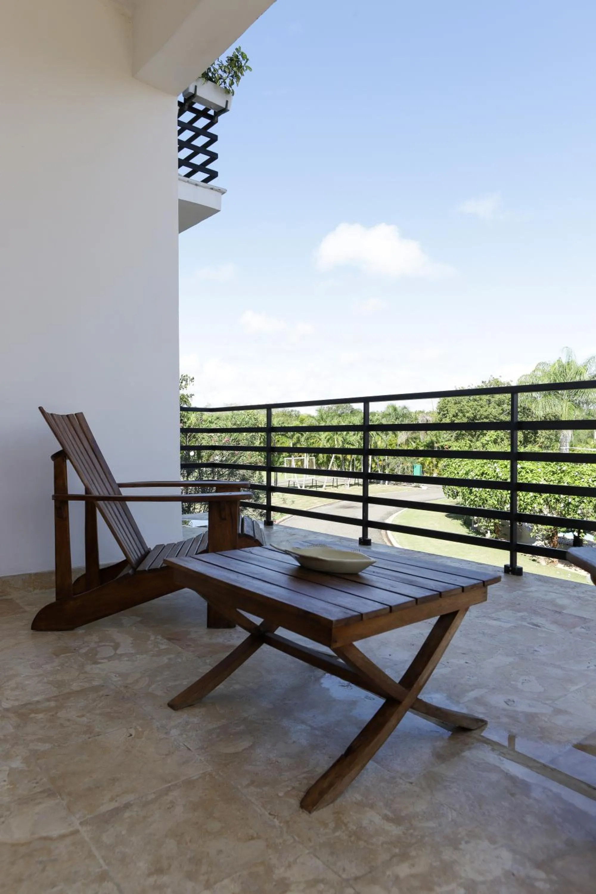 Sybaris Suites & Residences