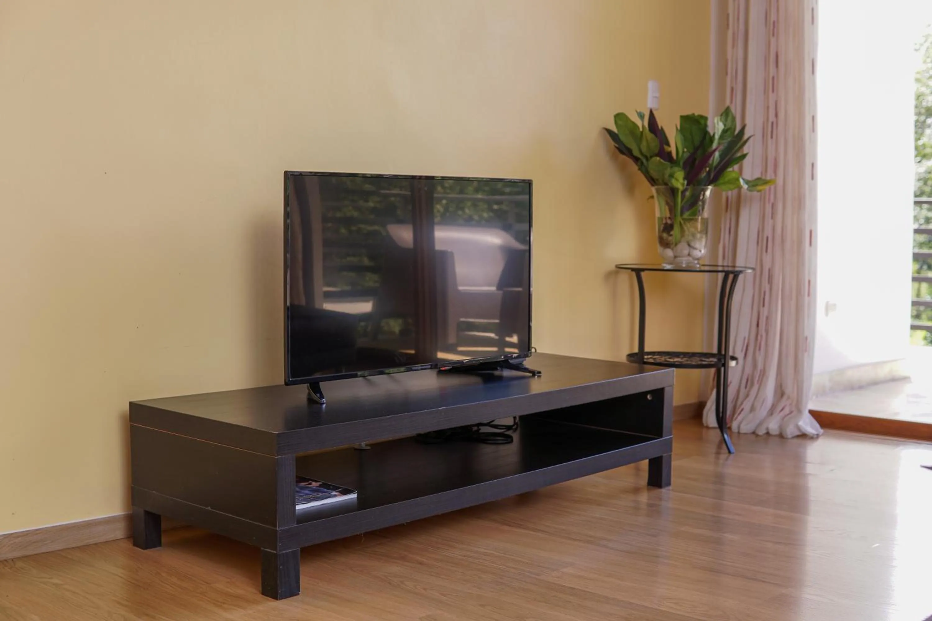 Sybaris Suites & Residences