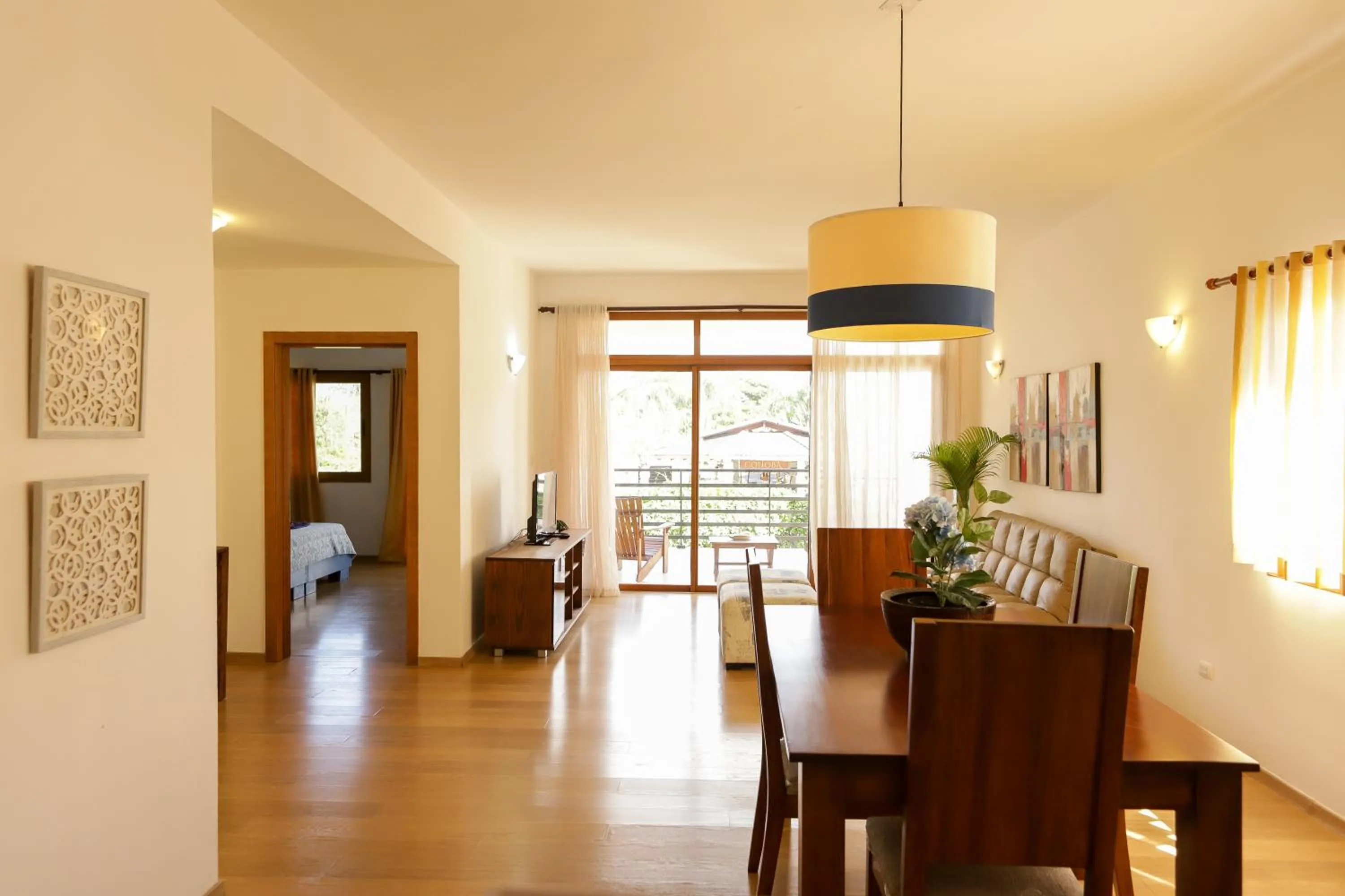 Sybaris Suites & Residences