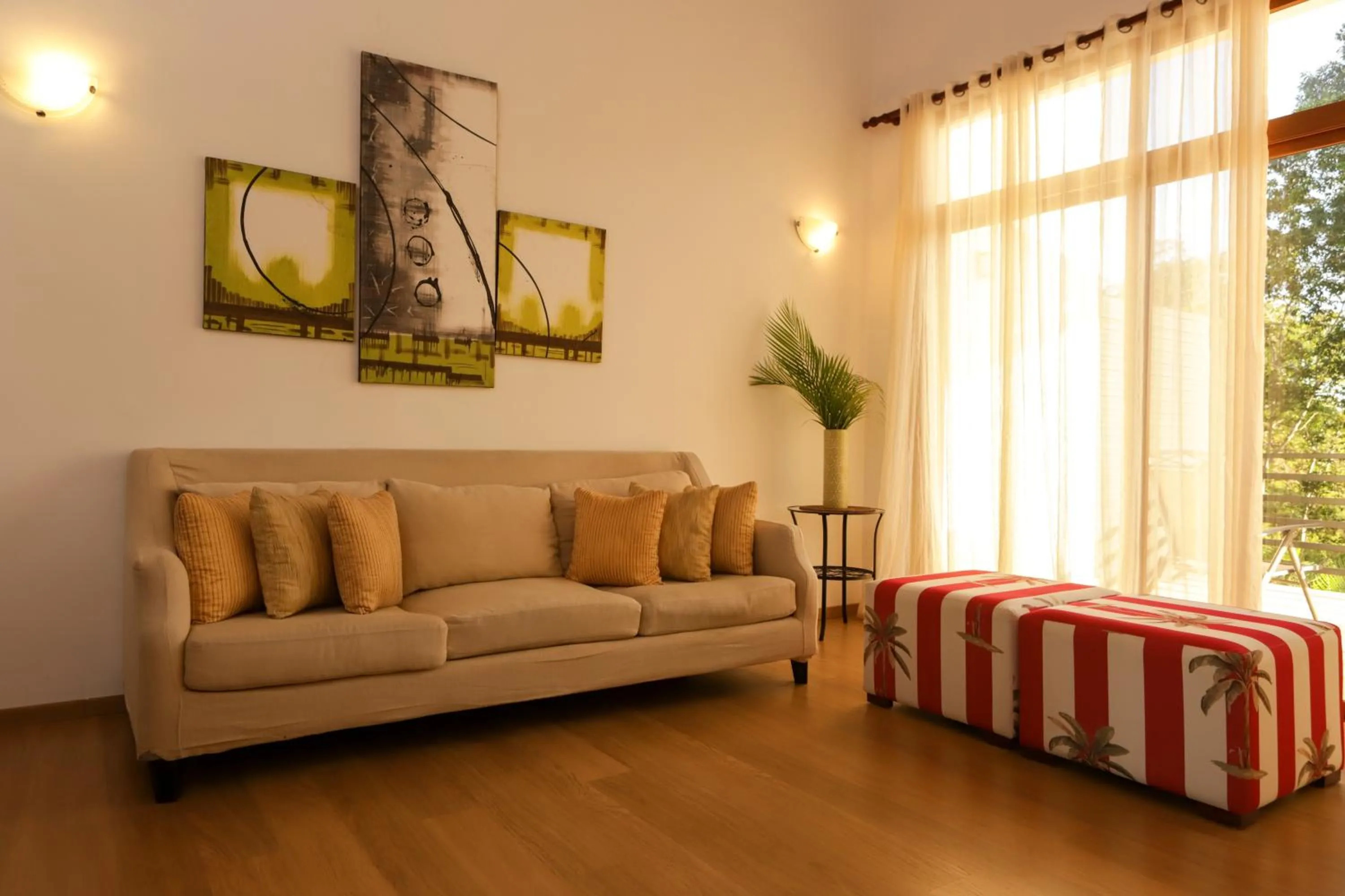 Sybaris Suites & Residences