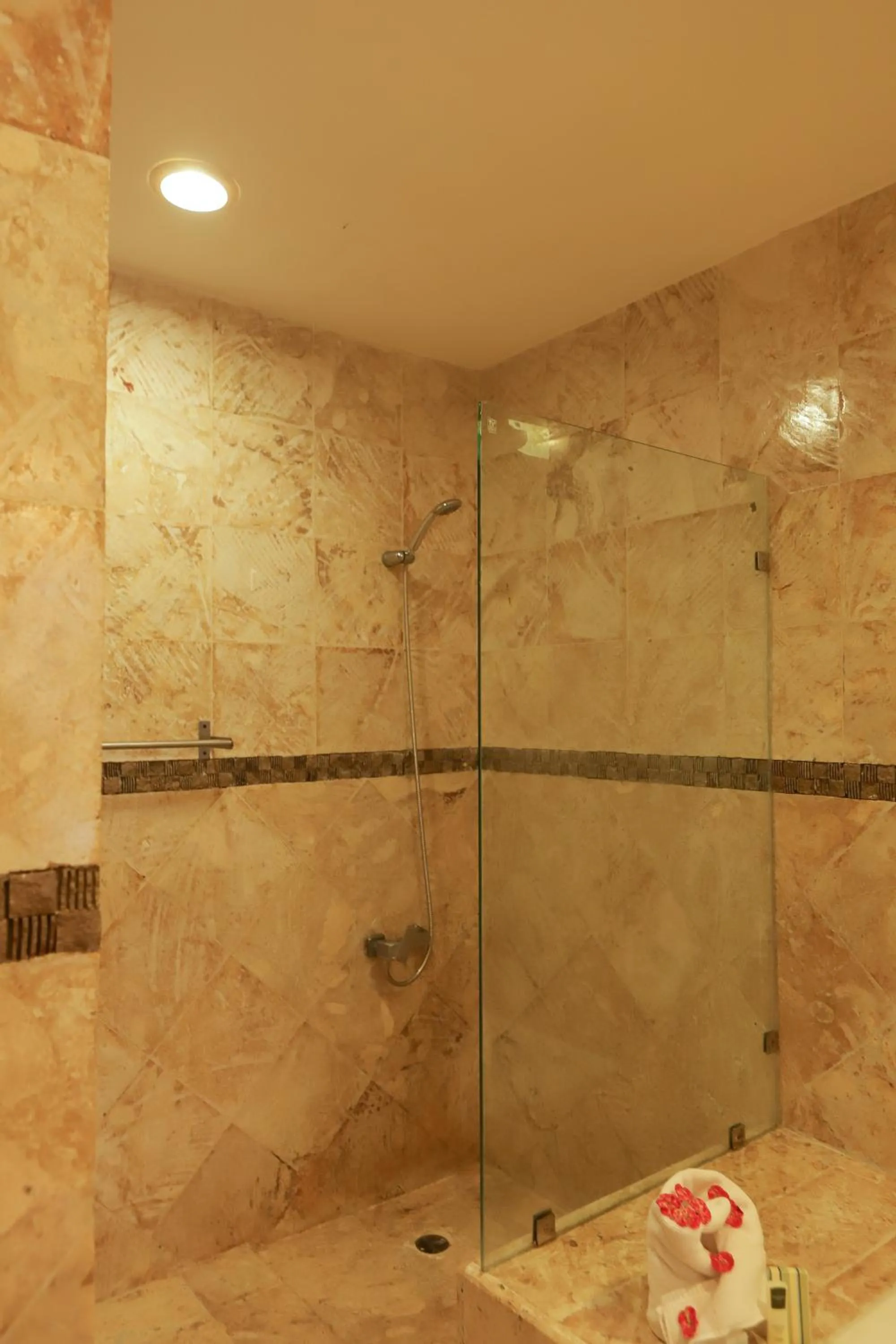 Sybaris Suites & Residences