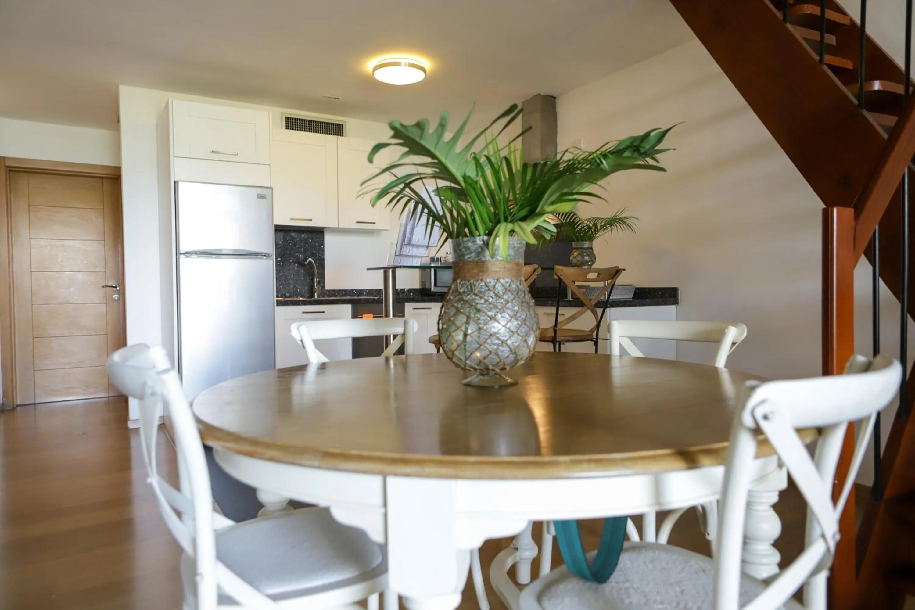 Sybaris Suites & Residences