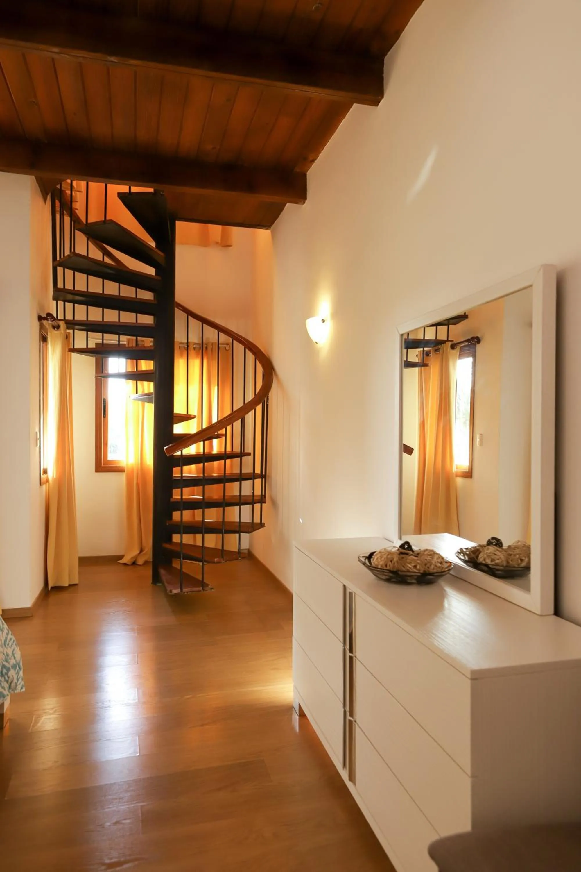 Sybaris Suites & Residences