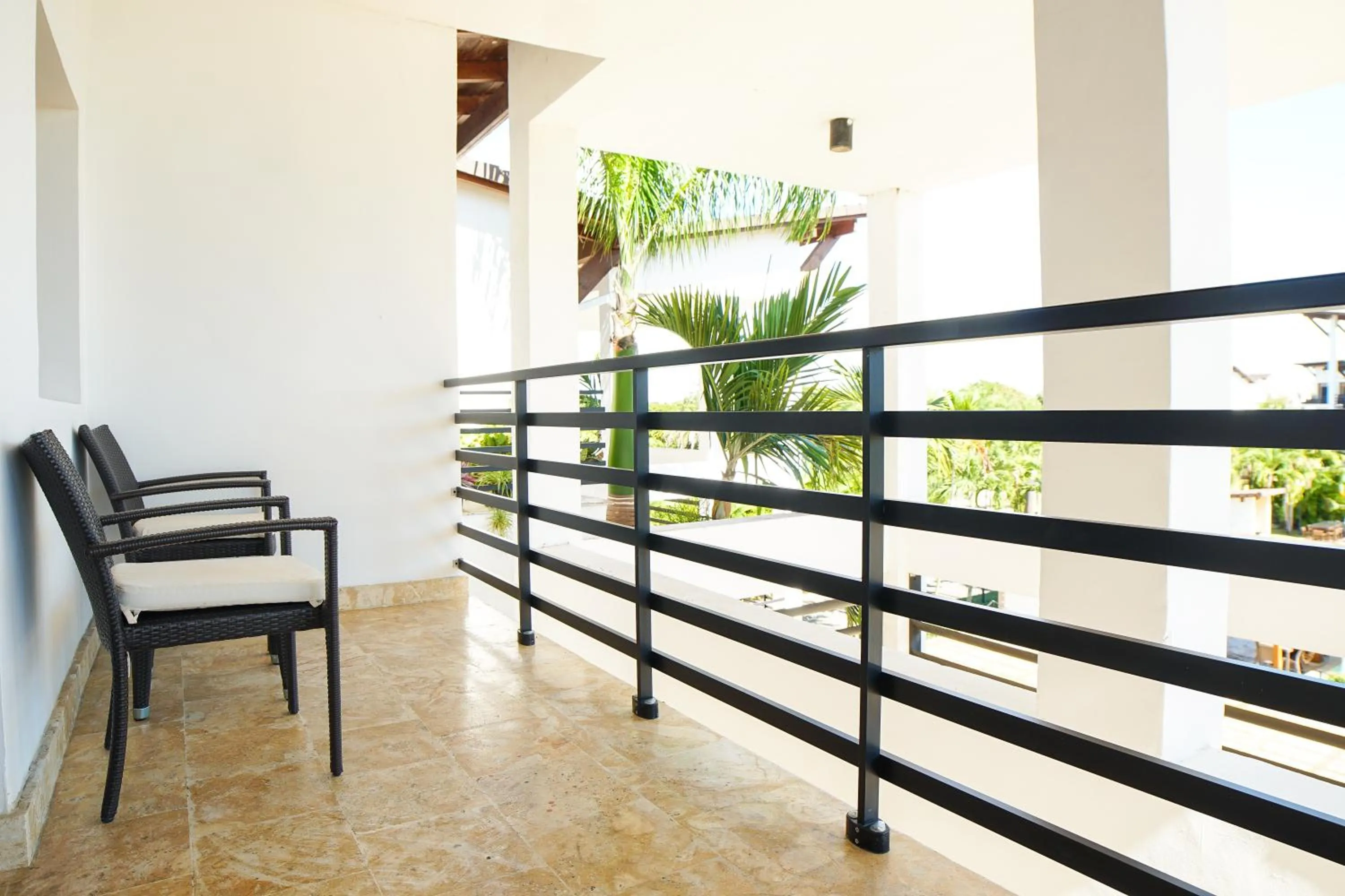 Sybaris Suites & Residences