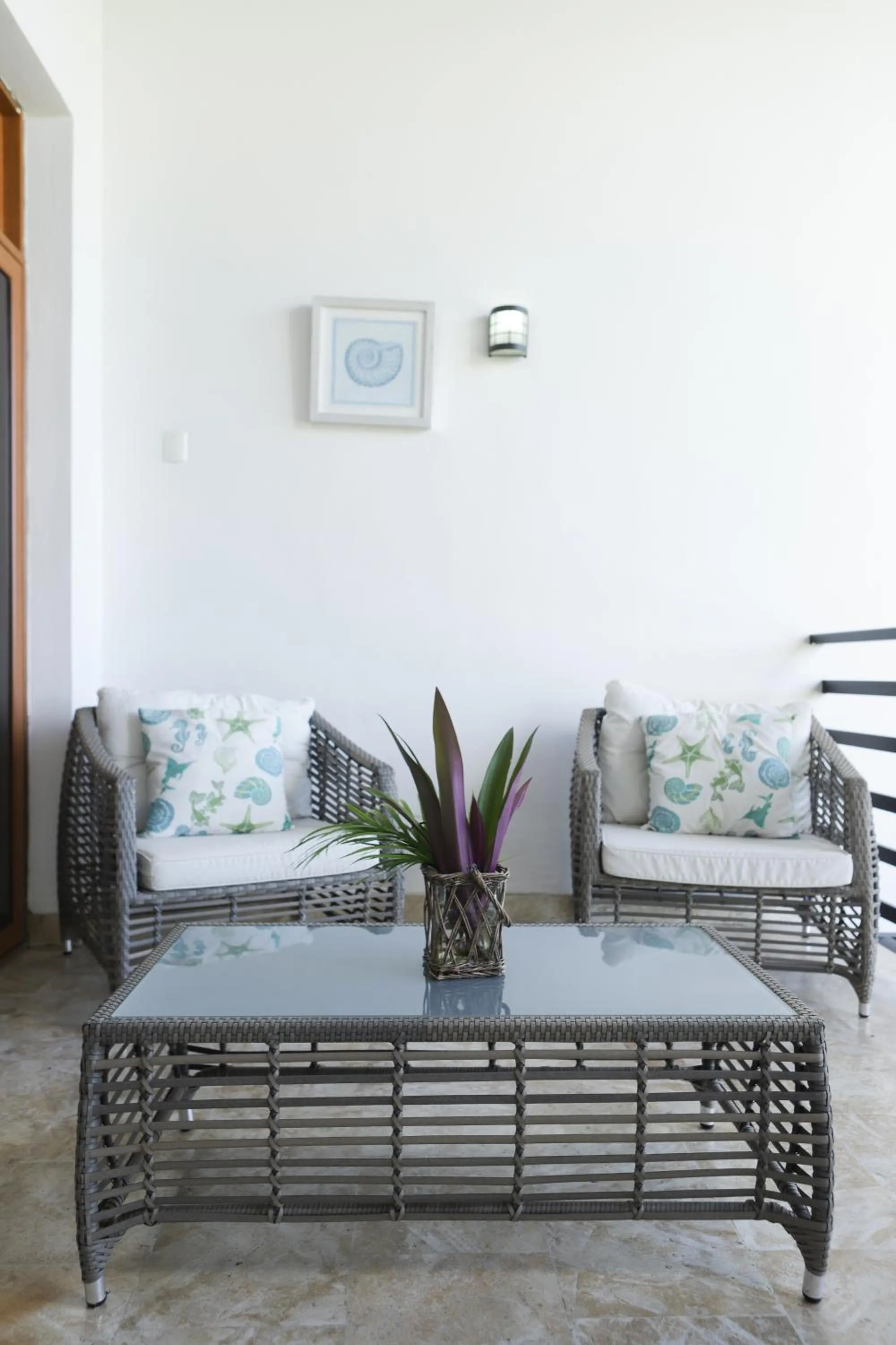 Sybaris Suites & Residences