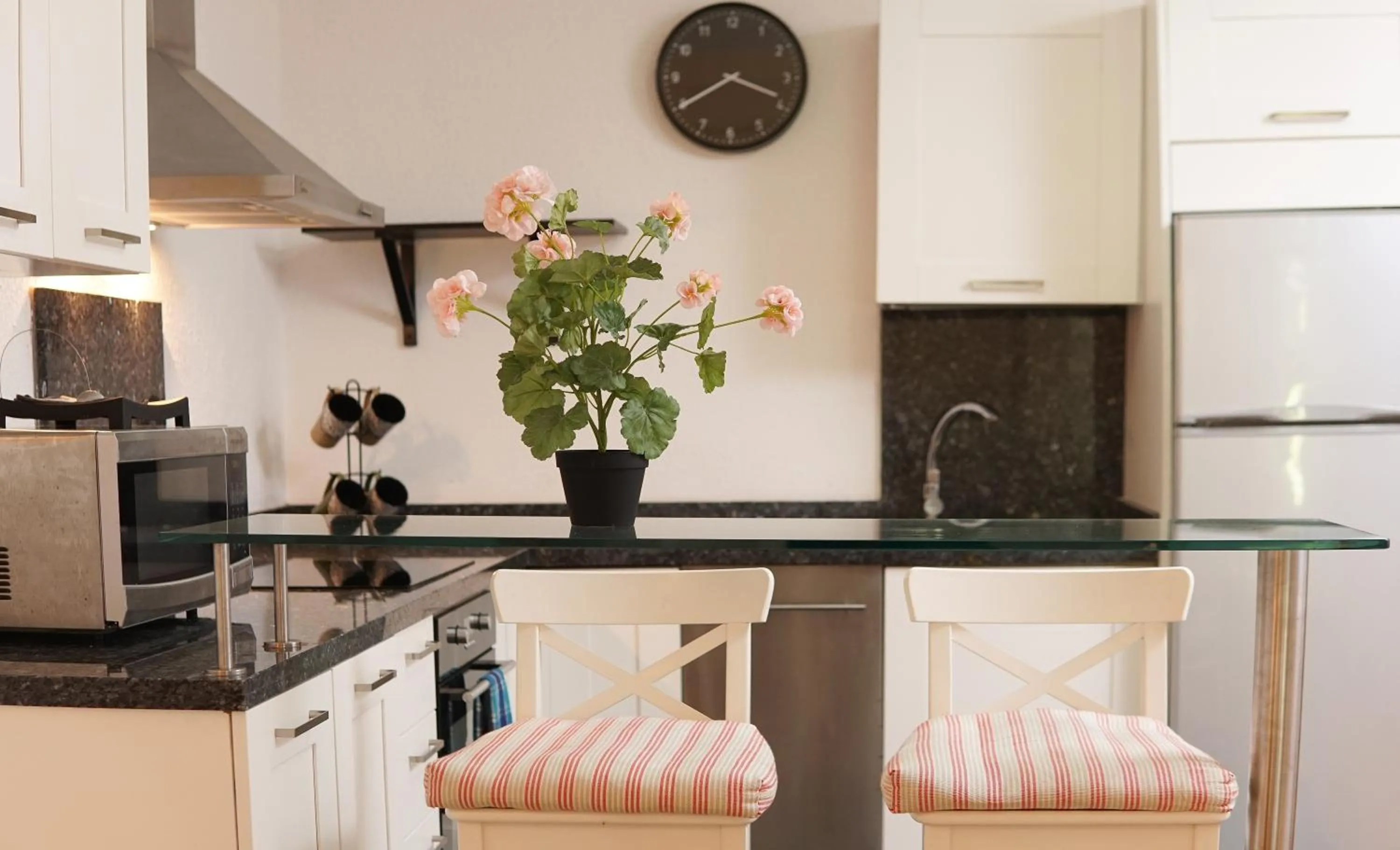 Sybaris Suites & Residences