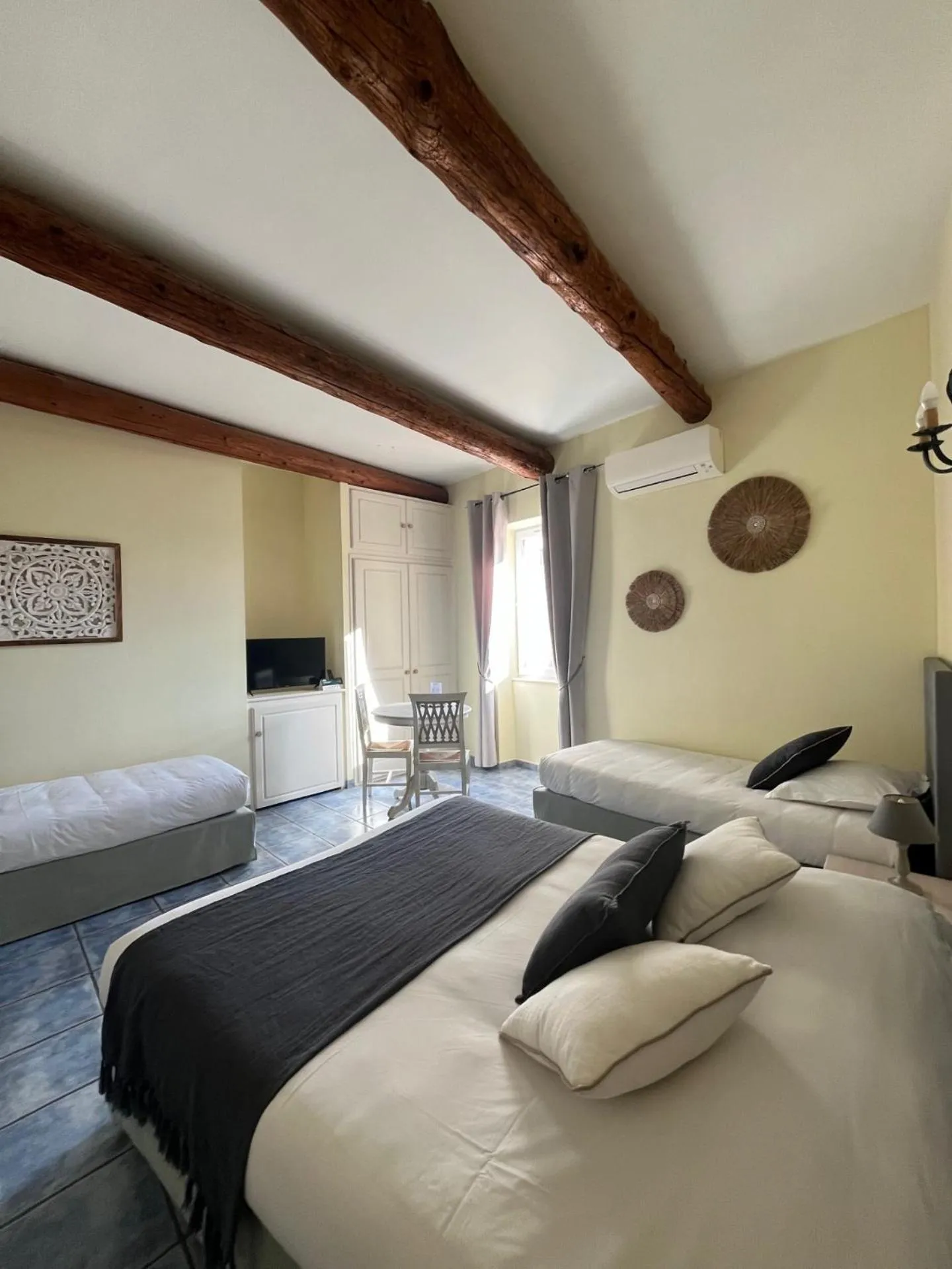 Photo of the whole room, Bed in Logis Hôtel La Bastide des Monges