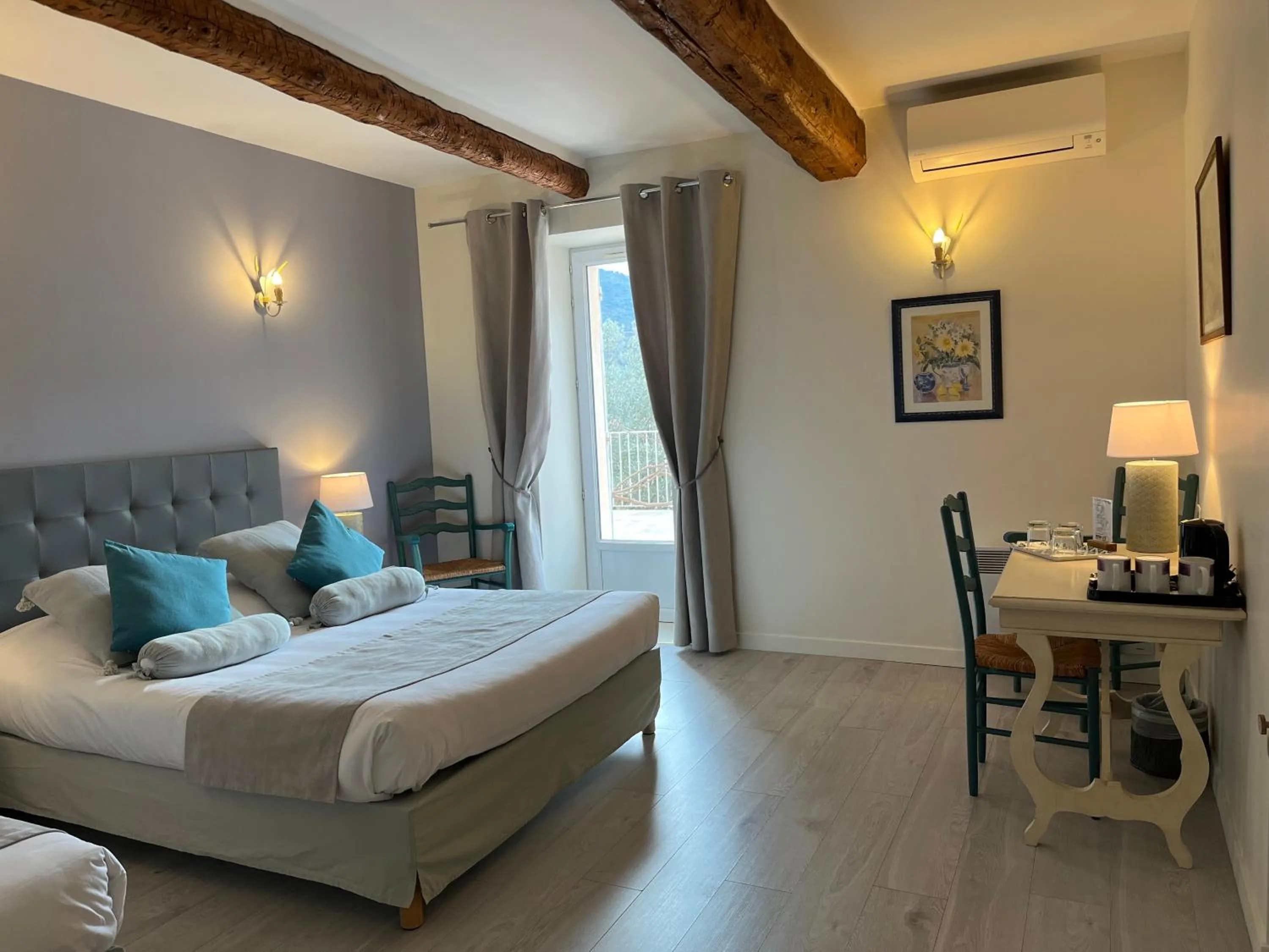 Photo of the whole room, Bed in Logis Hôtel La Bastide des Monges