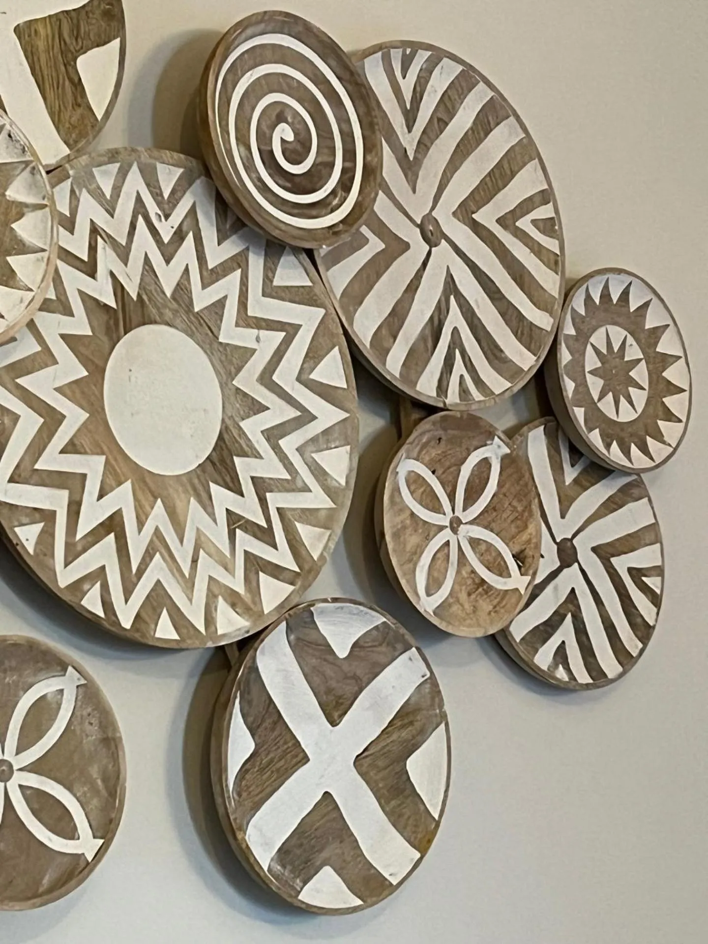 Decorative detail in Logis Hôtel La Bastide des Monges