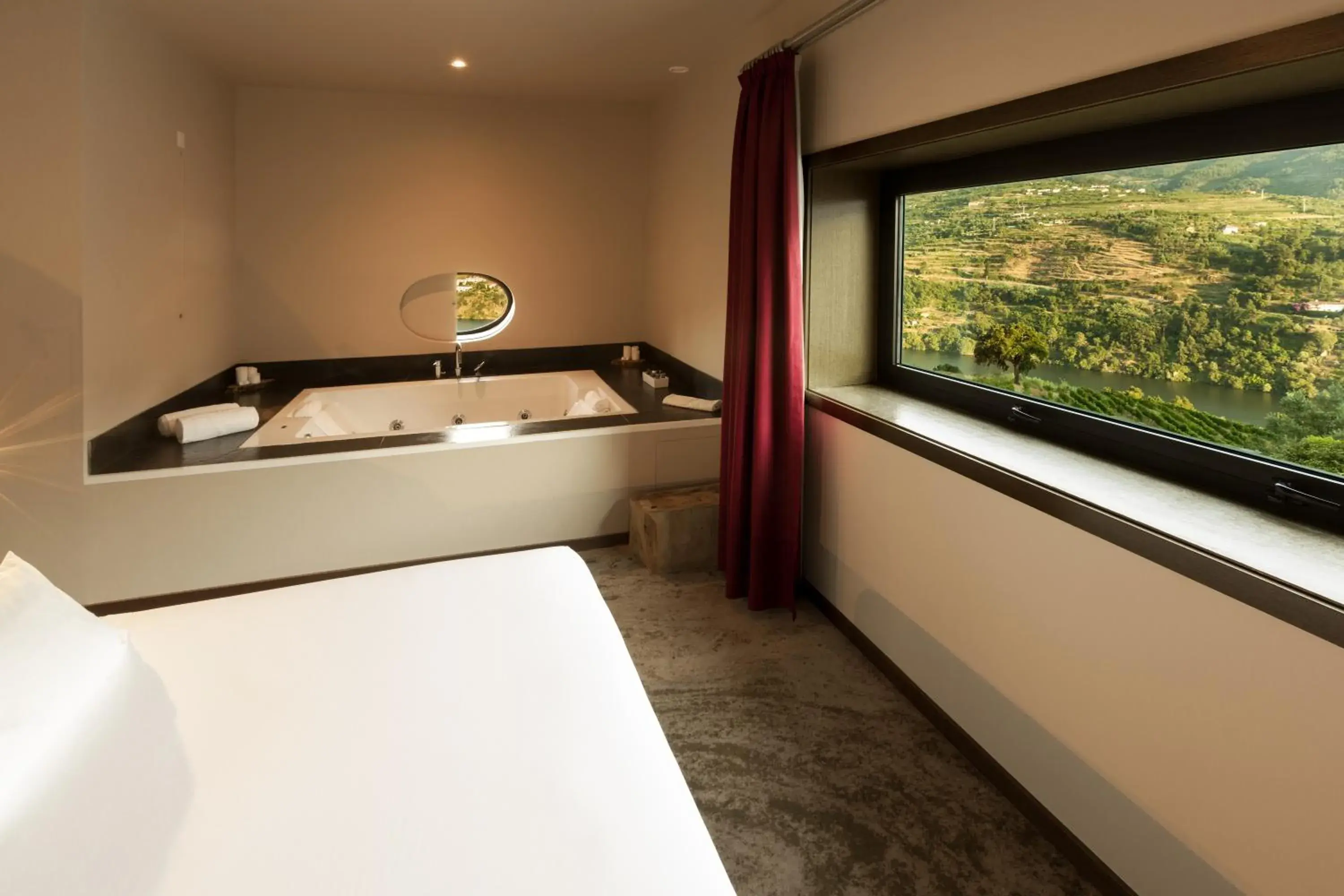 King Suite in Douro Palace Hotel Resort & SPA King Suite in Douro Palace Hotel Resort & SPA