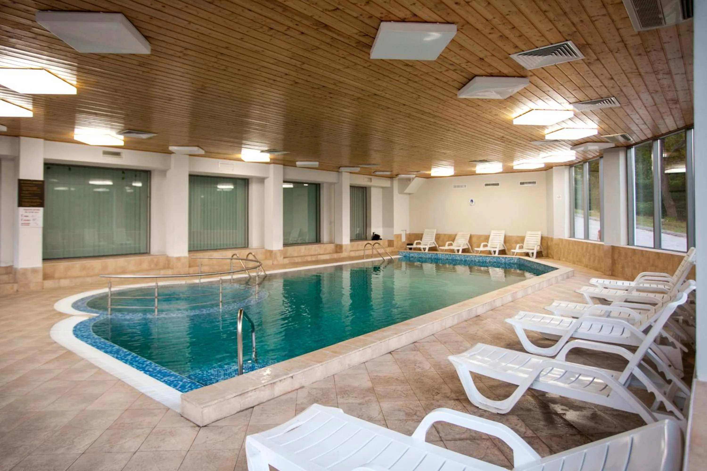 Swimming pool in Relax Coop Hotel