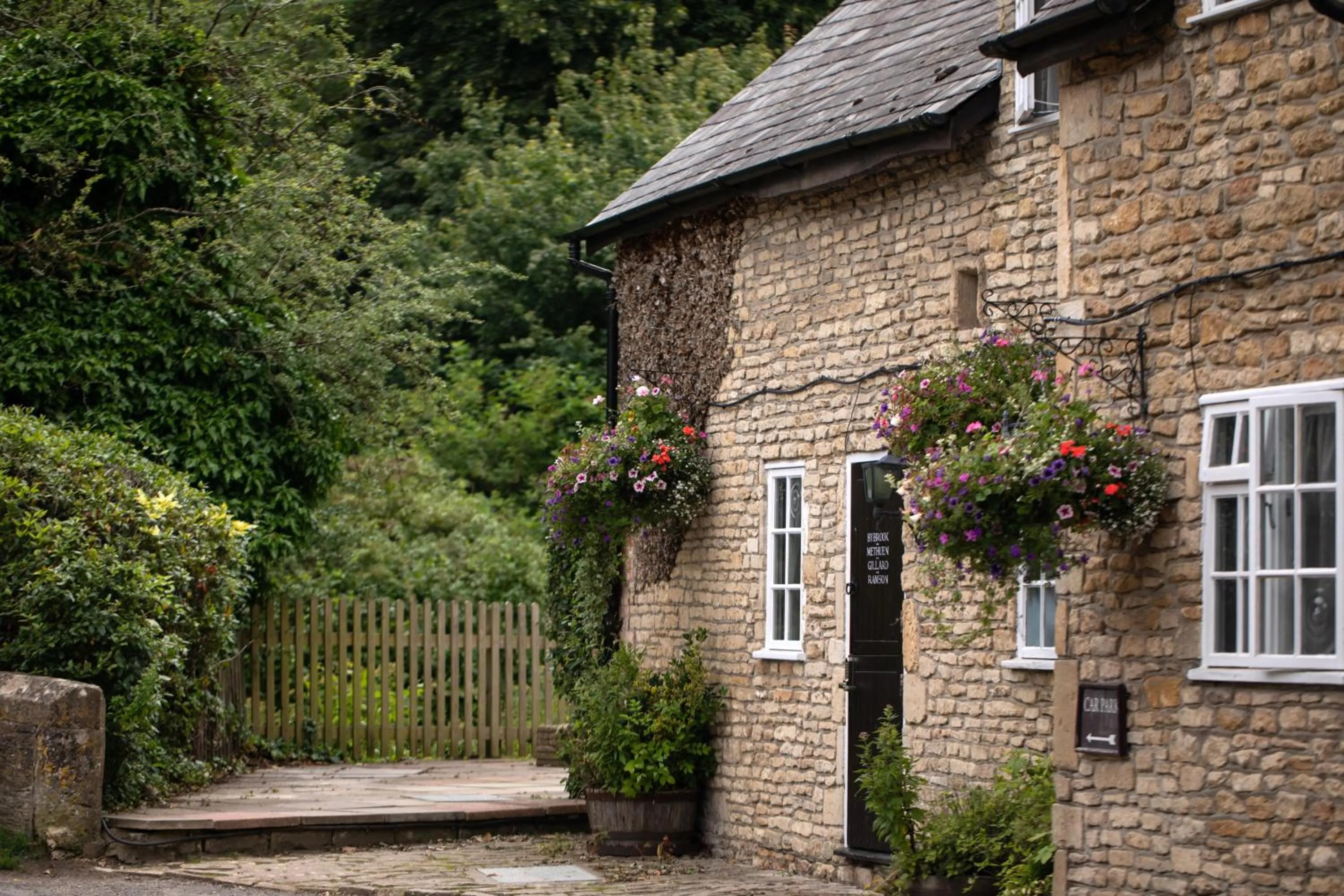 Property building in The White Hart Ford