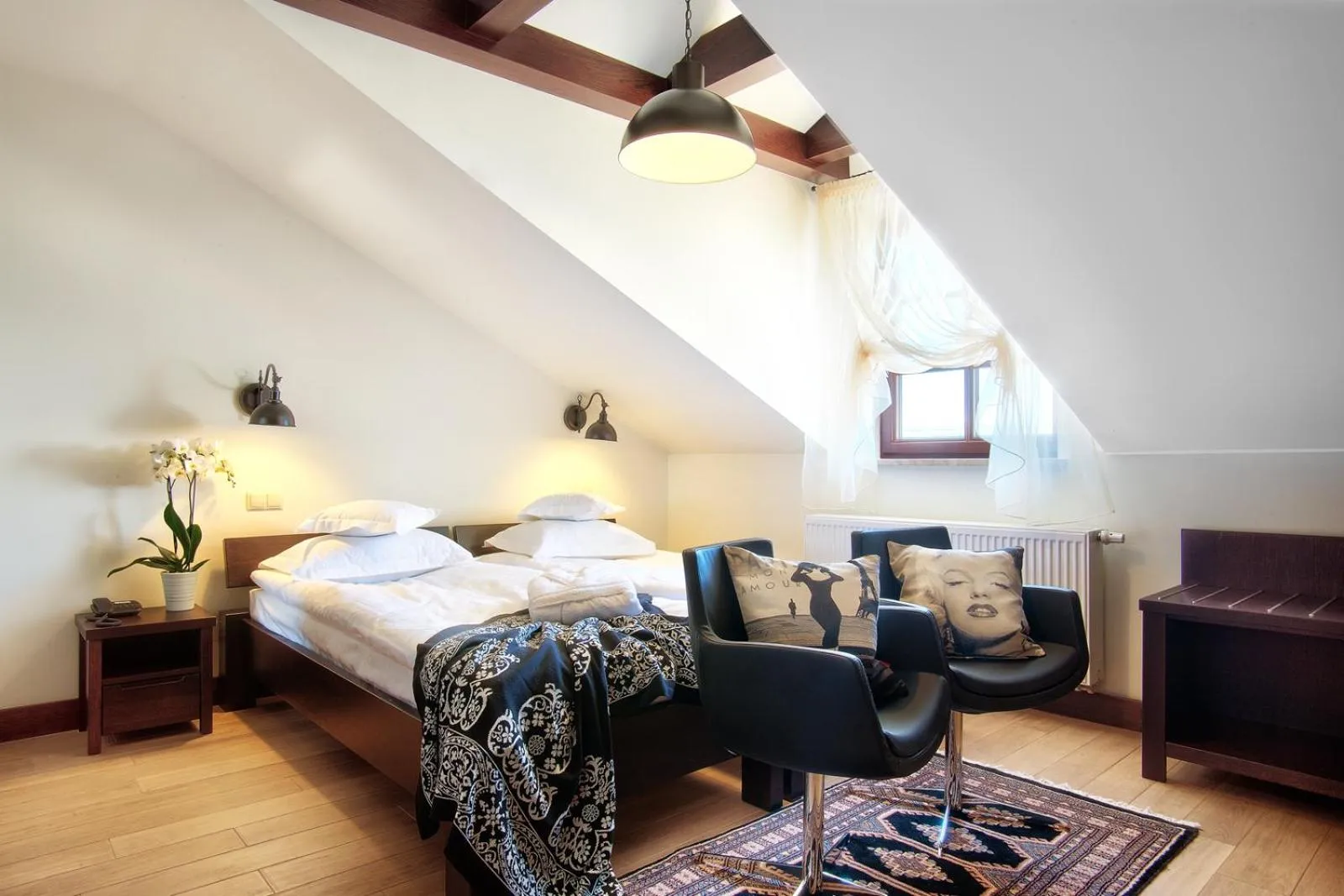 Photo of the whole room, Bed in BoutiqueHotel Aristo