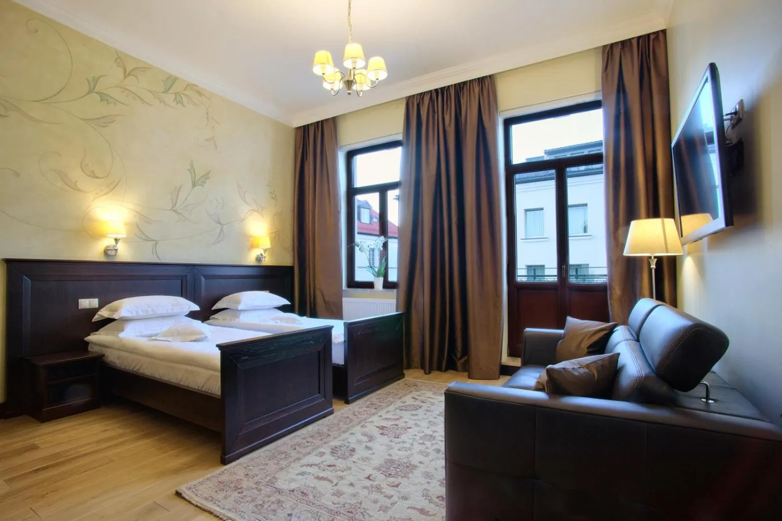 Photo of the whole room, Bed in BoutiqueHotel Aristo
