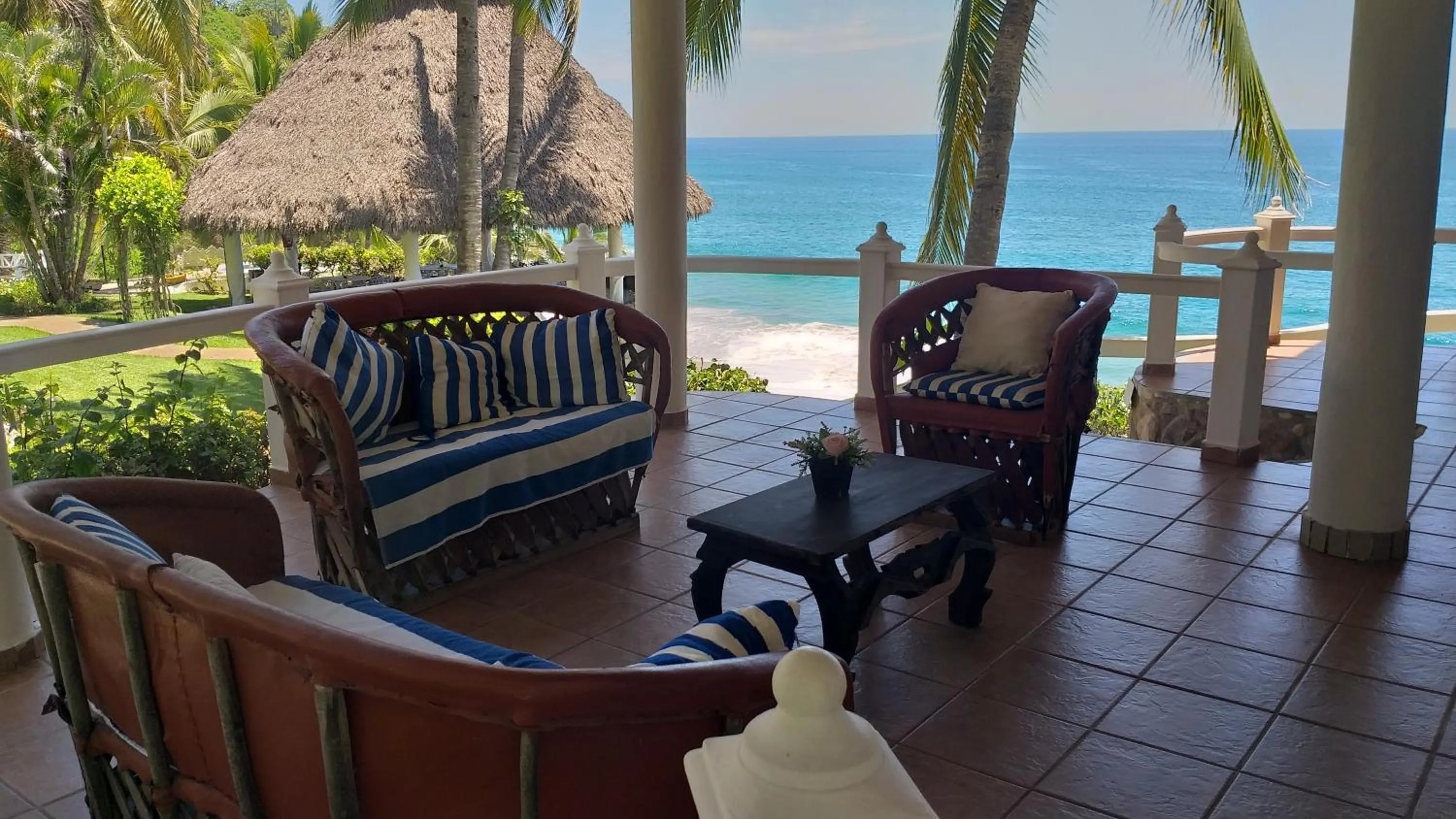 Balcony/Terrace in Bungalows Lydia San Pancho